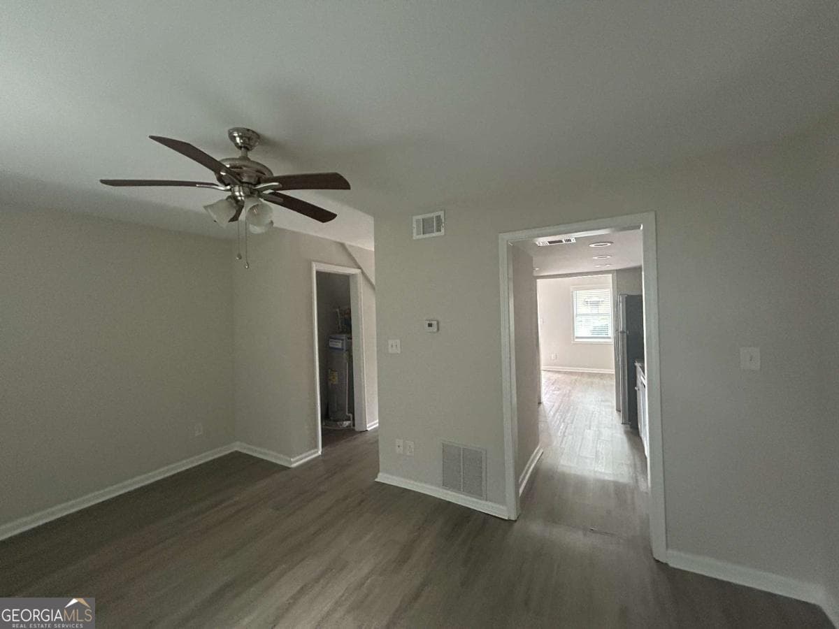 2 bedroom, 3.5 bathroom, 1,728 sq ft townhouse for sale at 2604 Campbellton Road 2D, Atlanta, GA 30311 — photo 5