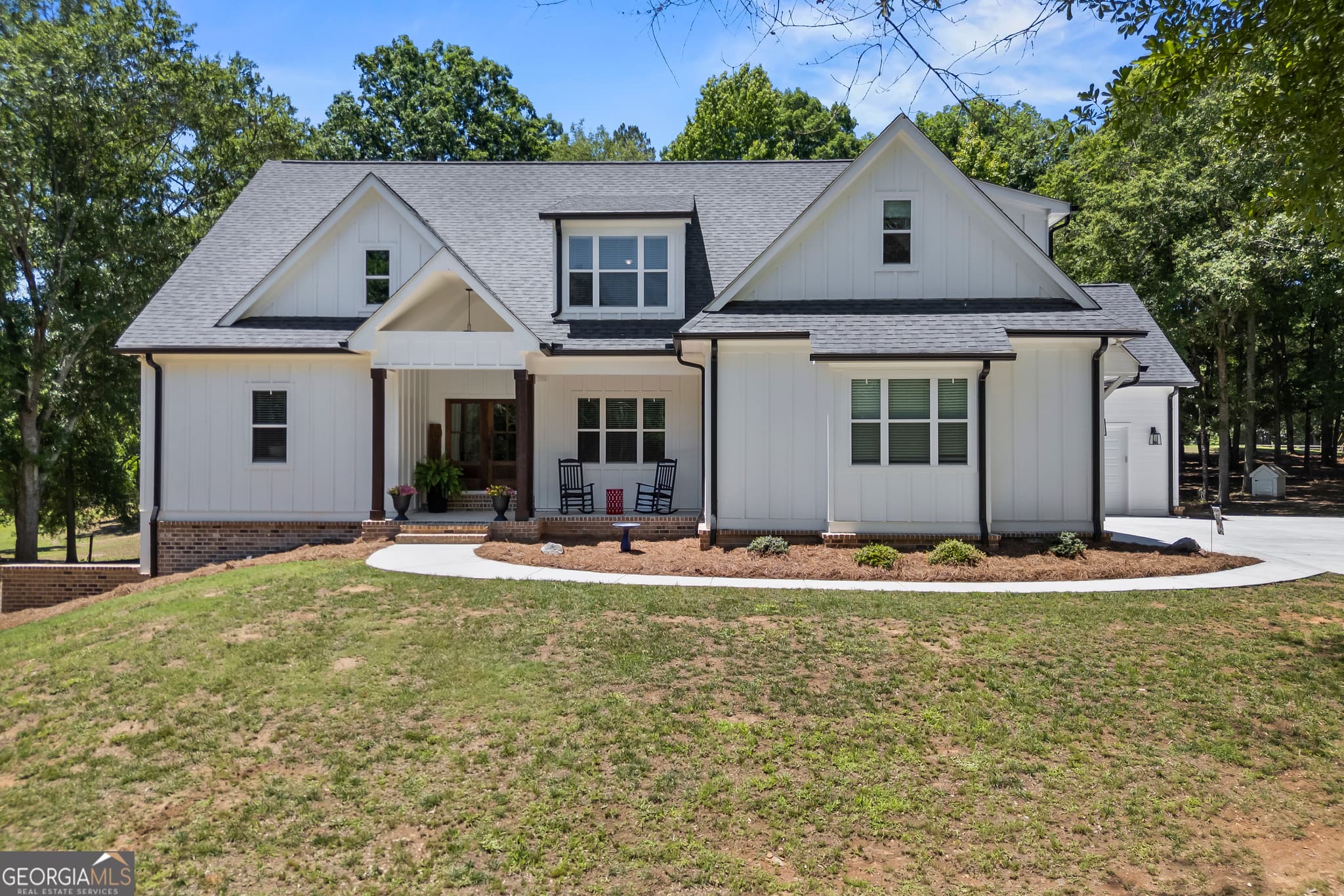 5 bedroom, 3.5 bathroom, 3,143 sq ft single family residence sold at 76 Jackson Way, Jefferson, GA 30549