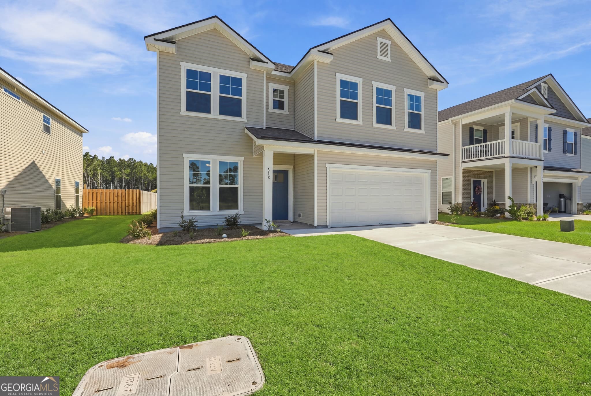 4 bedroom, 3.5 bathroom, 2,828 sq ft single family residence for sale at 318 Creek Way, Brunswick, GA 31525 — photo 4