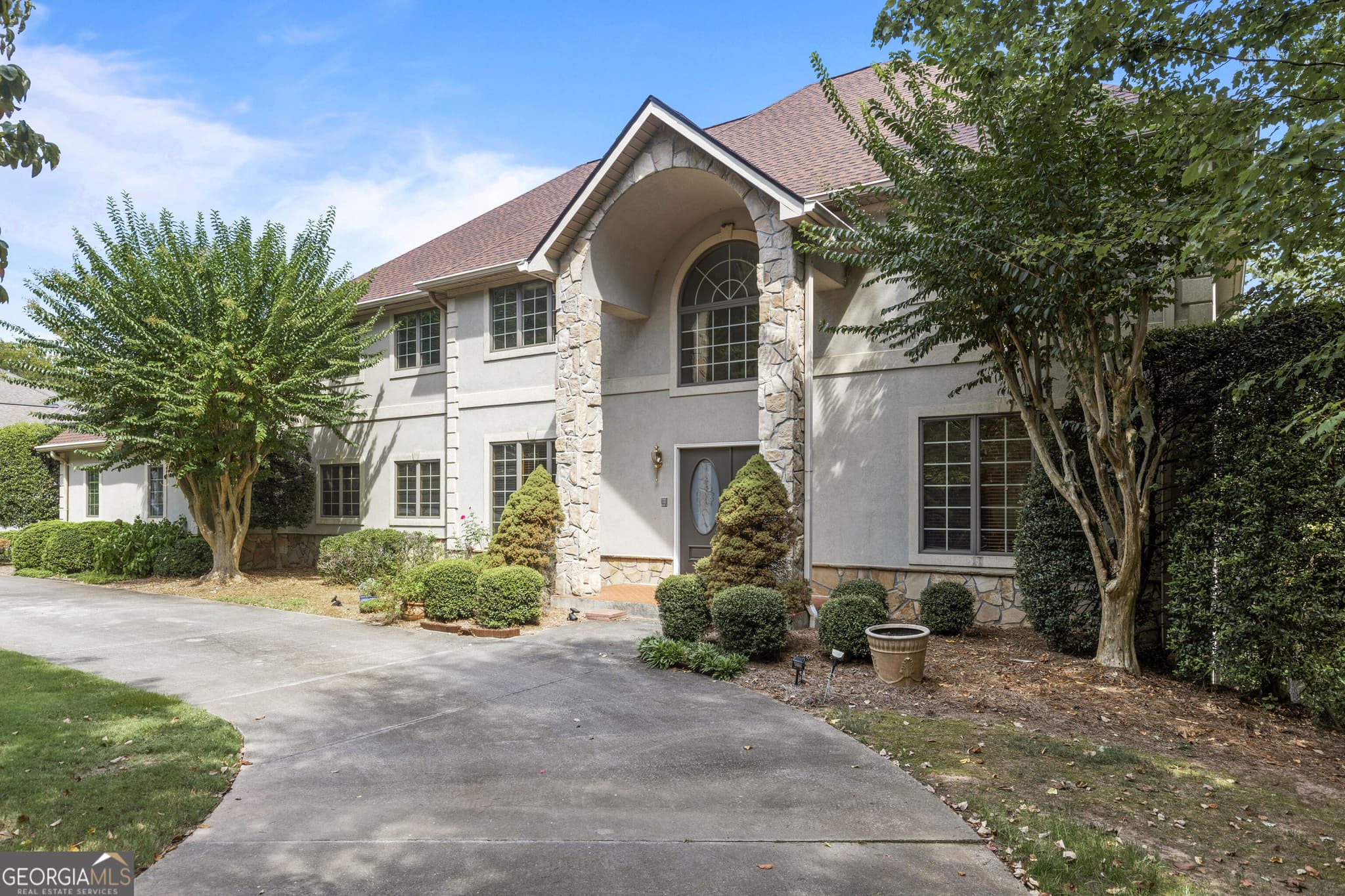 5 bedroom, 4.5 bathroom, 5,966 sq ft single family residence for sale at 815 Battlefield Park Drive, Dalton, GA 30720 — photo 5