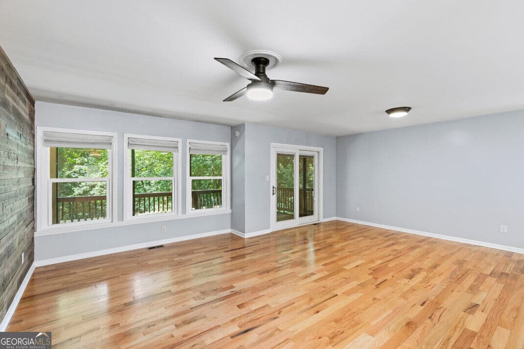 4 bedroom, 3 bathroom, 2,494 sq ft single family residence for sale at 527 Pinebrook Drive, Blairsville, GA 30512 — photo 5