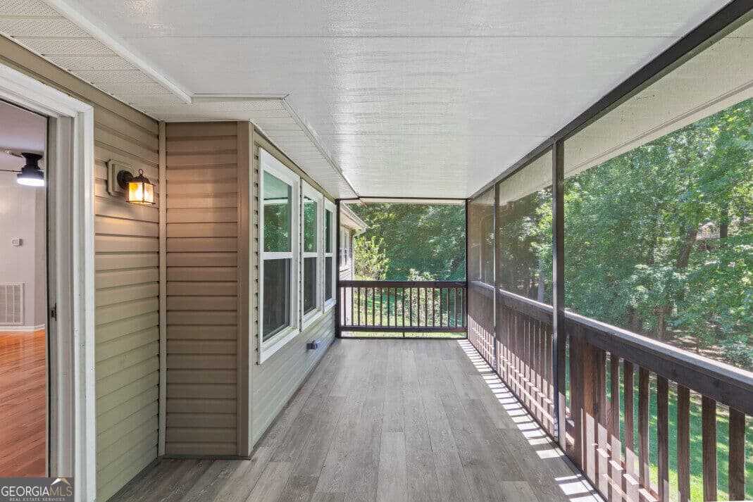 4 bedroom, 3 bathroom, 2,494 sq ft single family residence for sale at 527 Pinebrook Drive, Blairsville, GA 30512 — photo 9