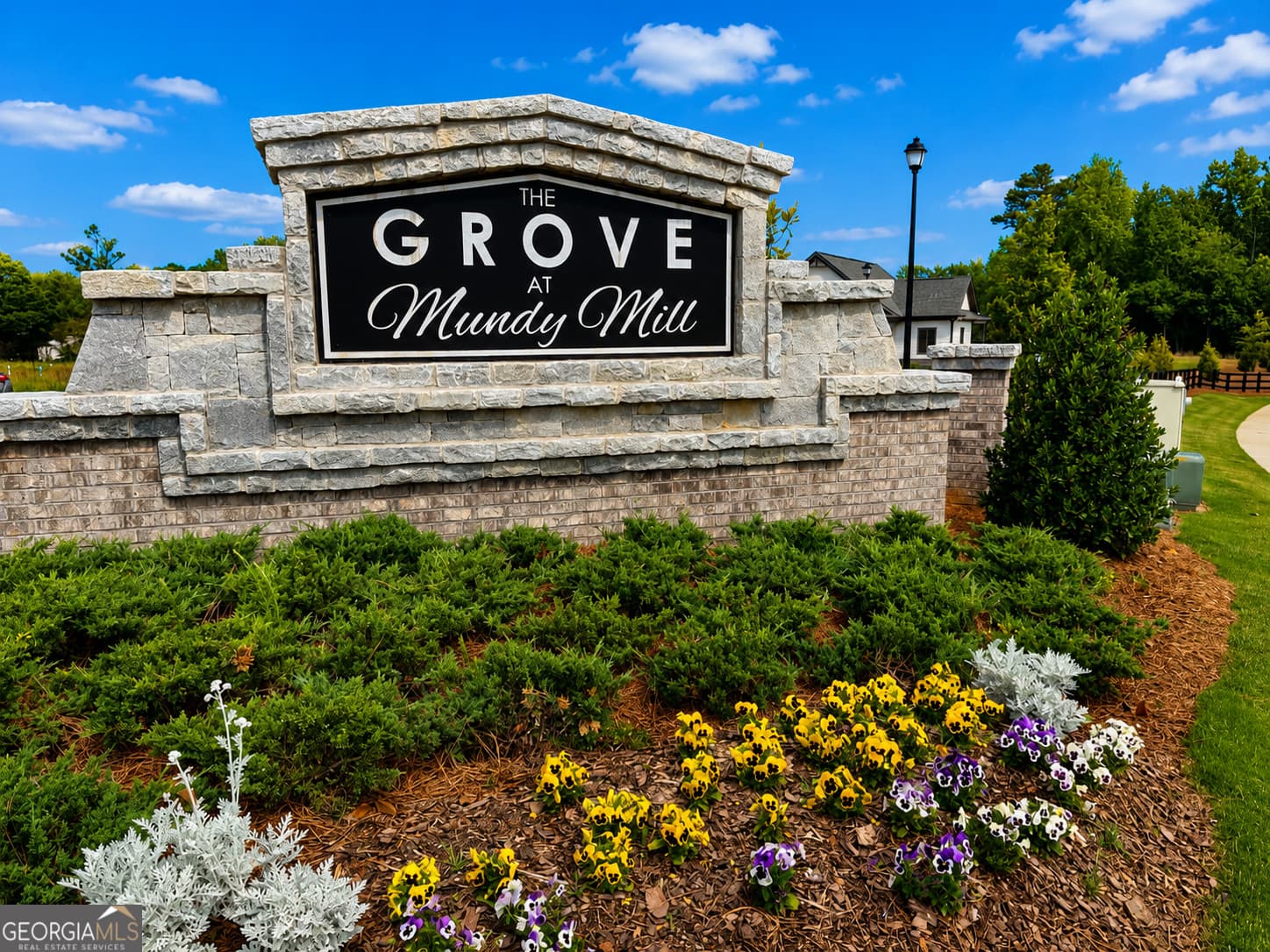 3 bedroom, 2.5 bathroom, 1,654 sq ft townhouse for sale at 4849 Orchard Grove Way LOT 100, Gainesville, GA 30504 — photo 4