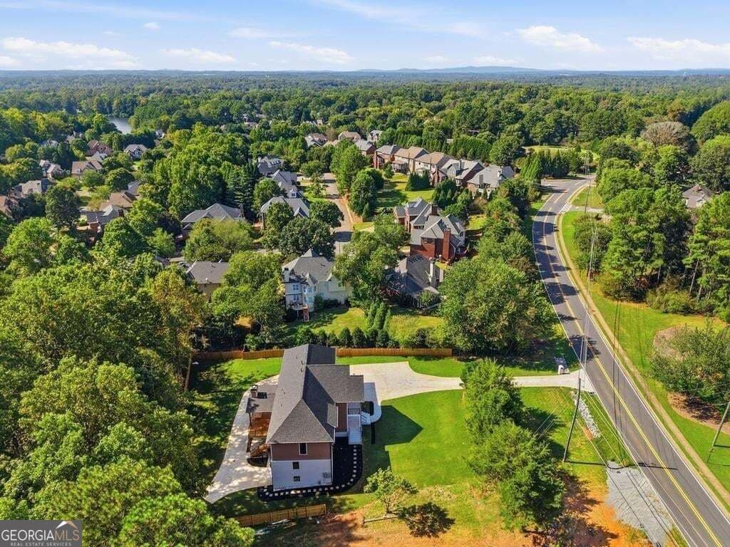 5 bedroom, 6 bathroom, 5,000 sq ft single family residence for sale at 3951 Trickum Road, Marietta, GA 30066 — photo 9