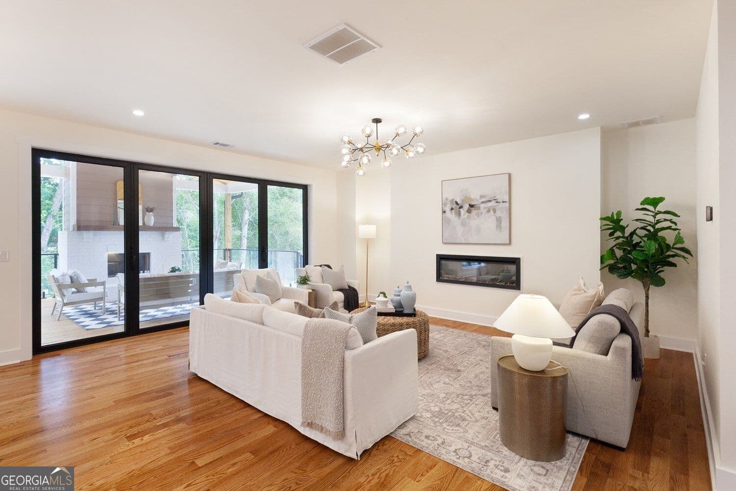 5 bedroom, 6 bathroom, 5,000 sq ft single family residence for sale at 3951 Trickum Road, Marietta, GA 30066 — photo 10