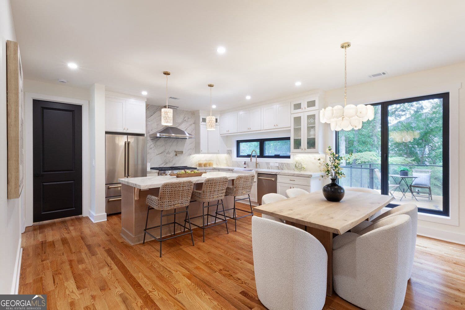 5 bedroom, 6 bathroom, 5,000 sq ft single family residence for sale at 3951 Trickum Road, Marietta, GA 30066 — photo 8