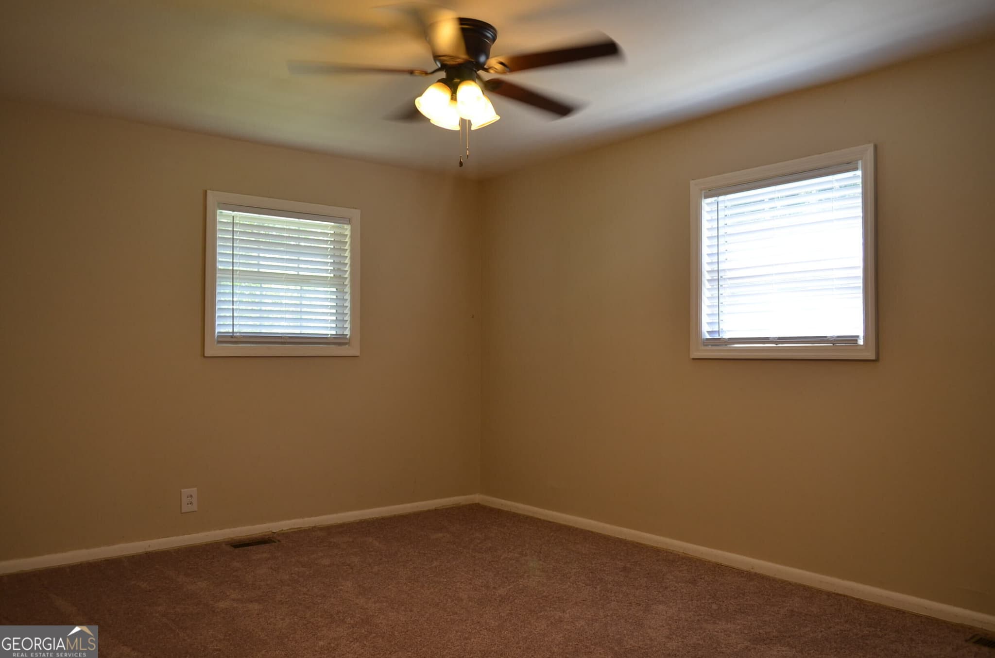3 bedroom, 1.5 bathroom, 1,260 sq ft single family residence for sale at 3557 Kenneth Drive, Macon, GA 31206 — photo 6