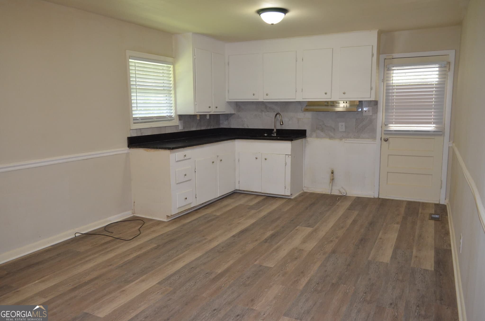 3 bedroom, 1.5 bathroom, 1,260 sq ft single family residence for sale at 3557 Kenneth Drive, Macon, GA 31206 — photo 3