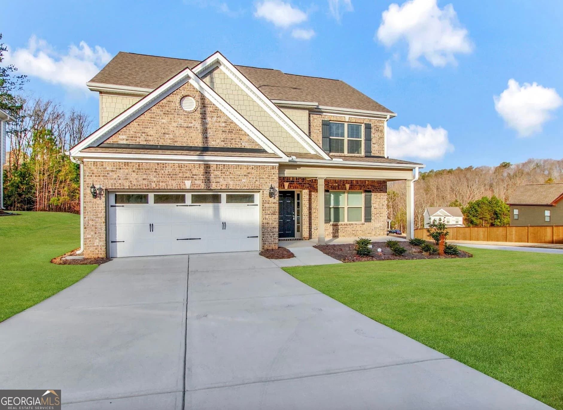 4 bedroom, 2.5 bathroom, 2,414 sq ft single family residence for sale at 61 Donegal Way, Dallas, GA 30132 — photo 1 of 18