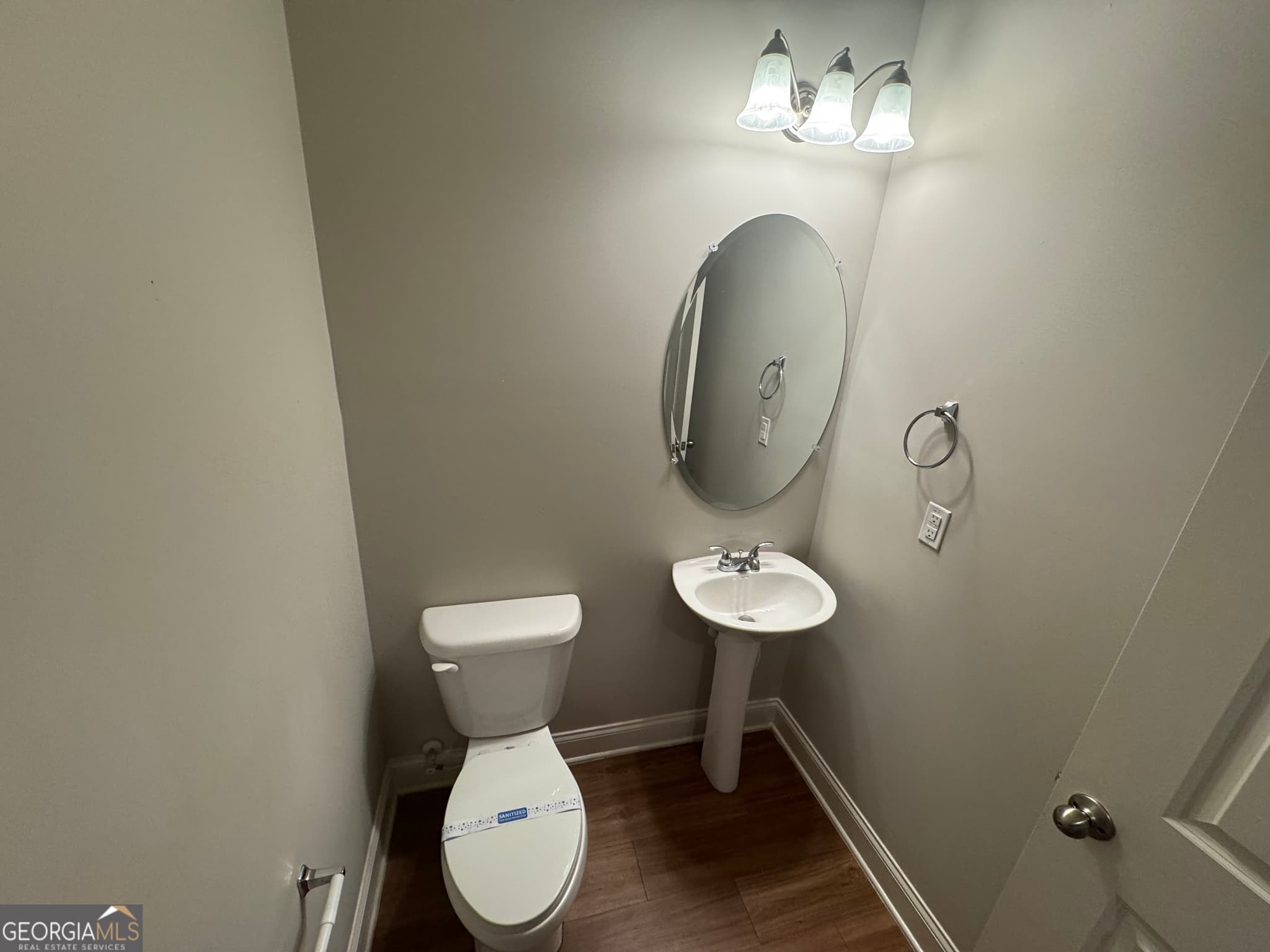 4 bedroom, 2.5 bathroom, 2,414 sq ft single family residence for sale at 61 Donegal Way, Dallas, GA 30132 — photo 4