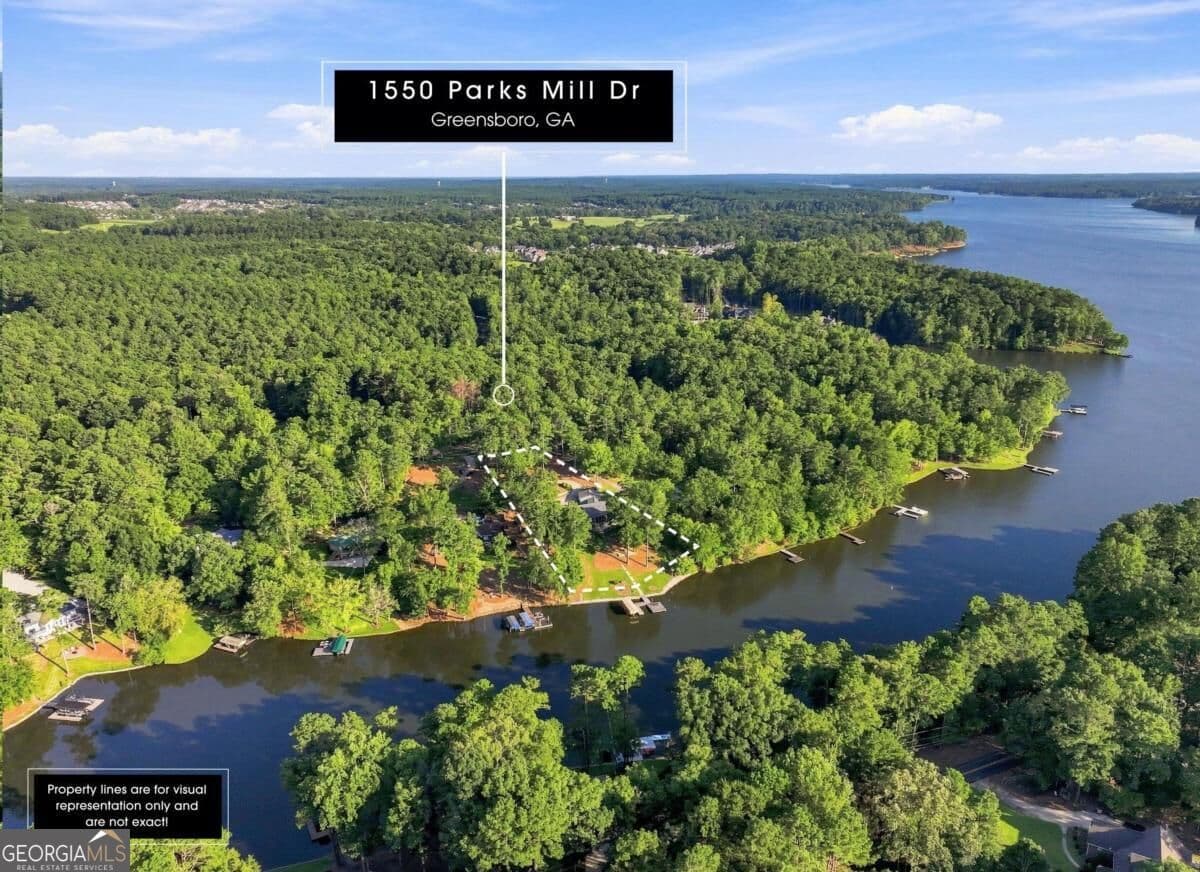5 bedroom, 3 bathroom, 3,250 sq ft single family residence for sale at 1550 Parks Mill Drive, Greensboro, GA 30642 — photo 4