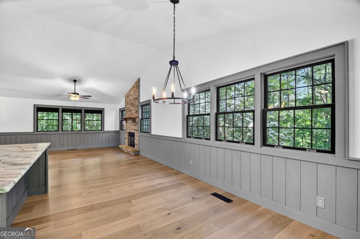 5 bedroom, 5 bathroom, 3,536 sq ft single family residence for sale at 37 River Ridge, Blue Ridge, GA 30513 — photo 9