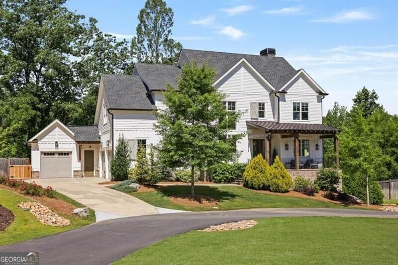 5 bedroom, 4.5 bathroom, 3,358 sq ft single family residence for sale at 2878 Ollie Avenue, Norcross, GA 30071 — photo 2