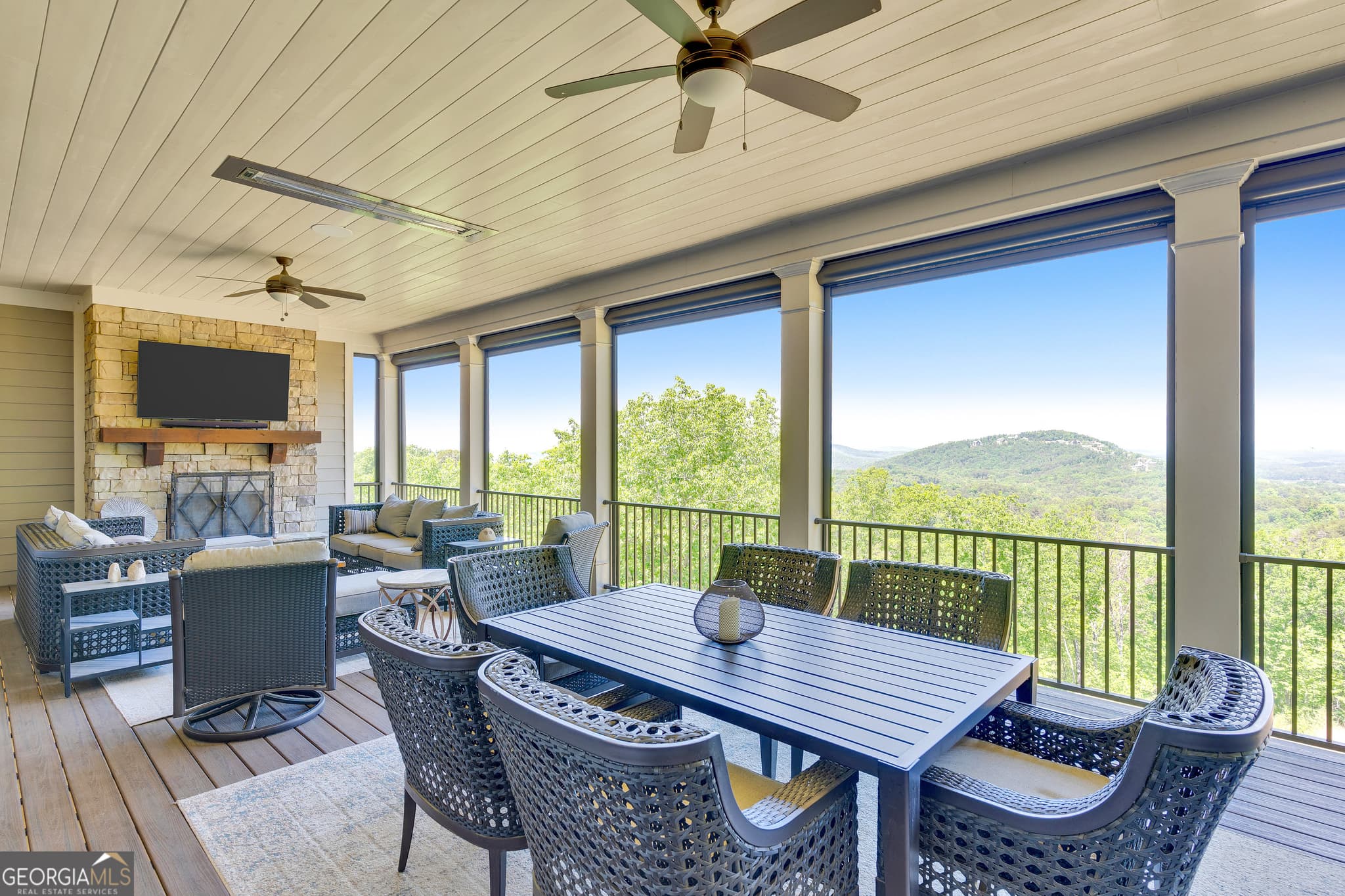 5 bedroom, 4.5 bathroom, 5,676 sq ft single family residence for sale at 13 Arrow Mtn Drive, Cartersville, GA 30121 — photo 5