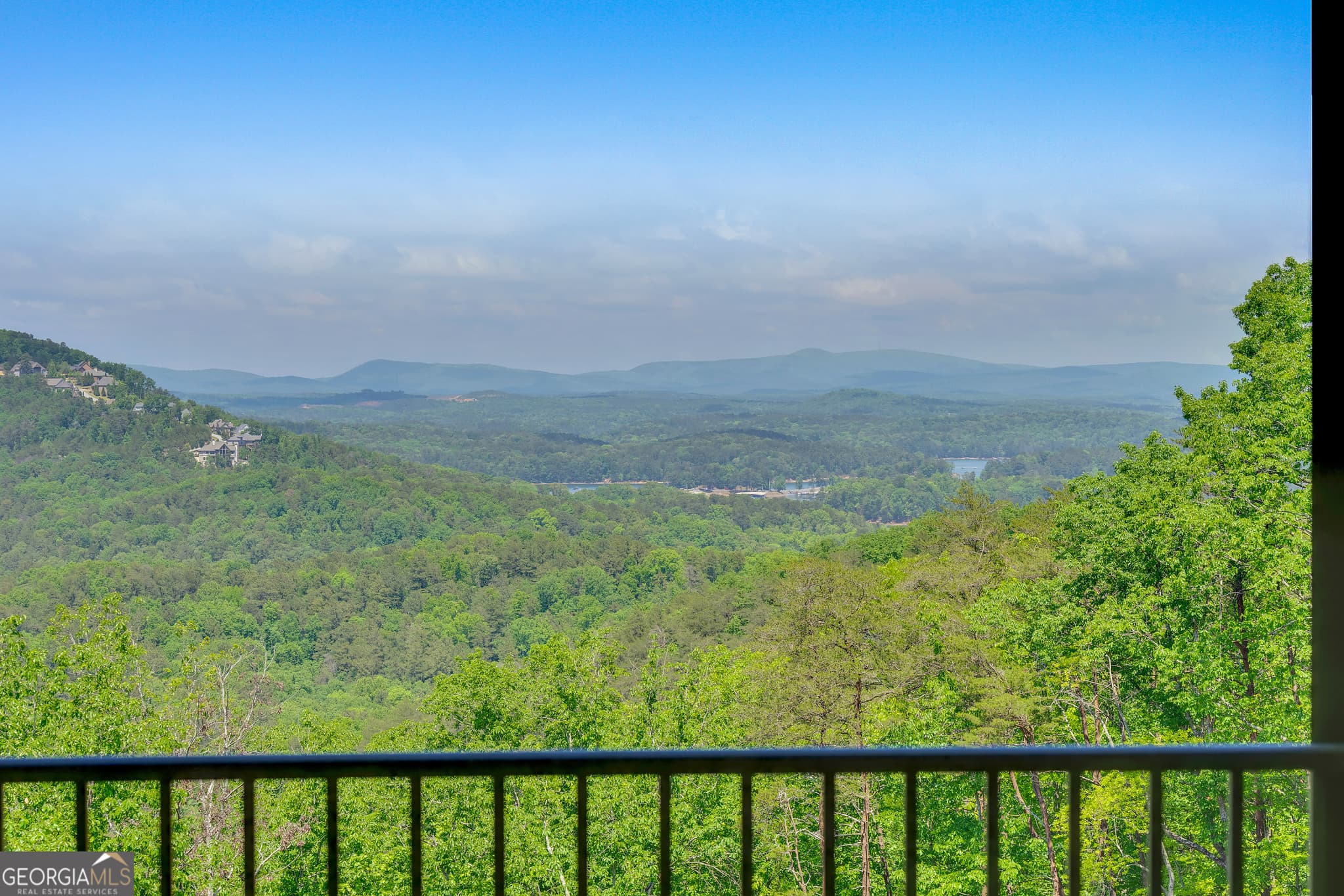 5 bedroom, 4.5 bathroom, 5,676 sq ft single family residence for sale at 13 Arrow Mtn Drive, Cartersville, GA 30121 — photo 8