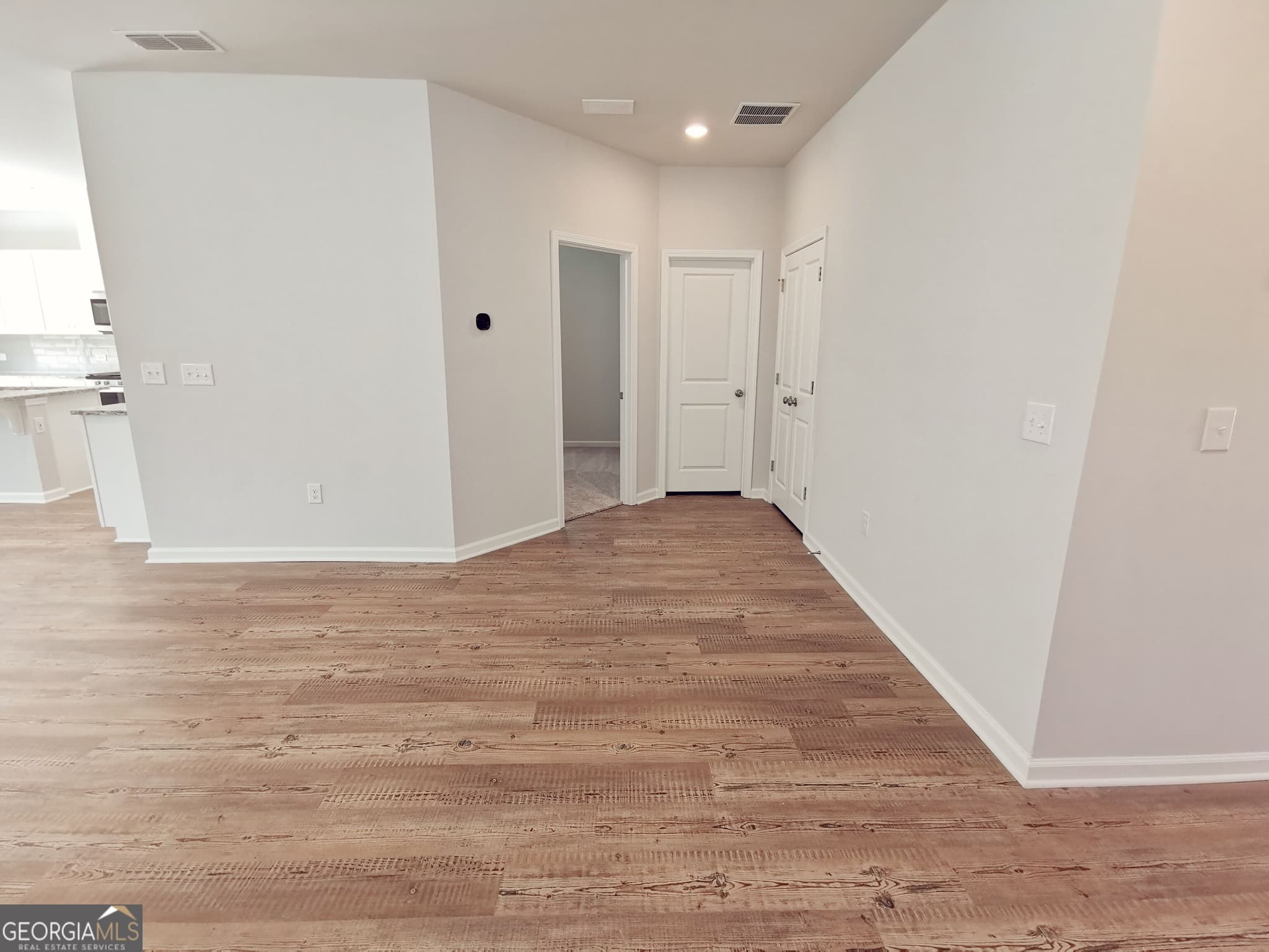 5 bedroom, 3 bathroom, 2,540 sq ft single family residence for rent at 154 Green Love Lane, Grayson, GA 30017 for $2,690 a month — photo 5