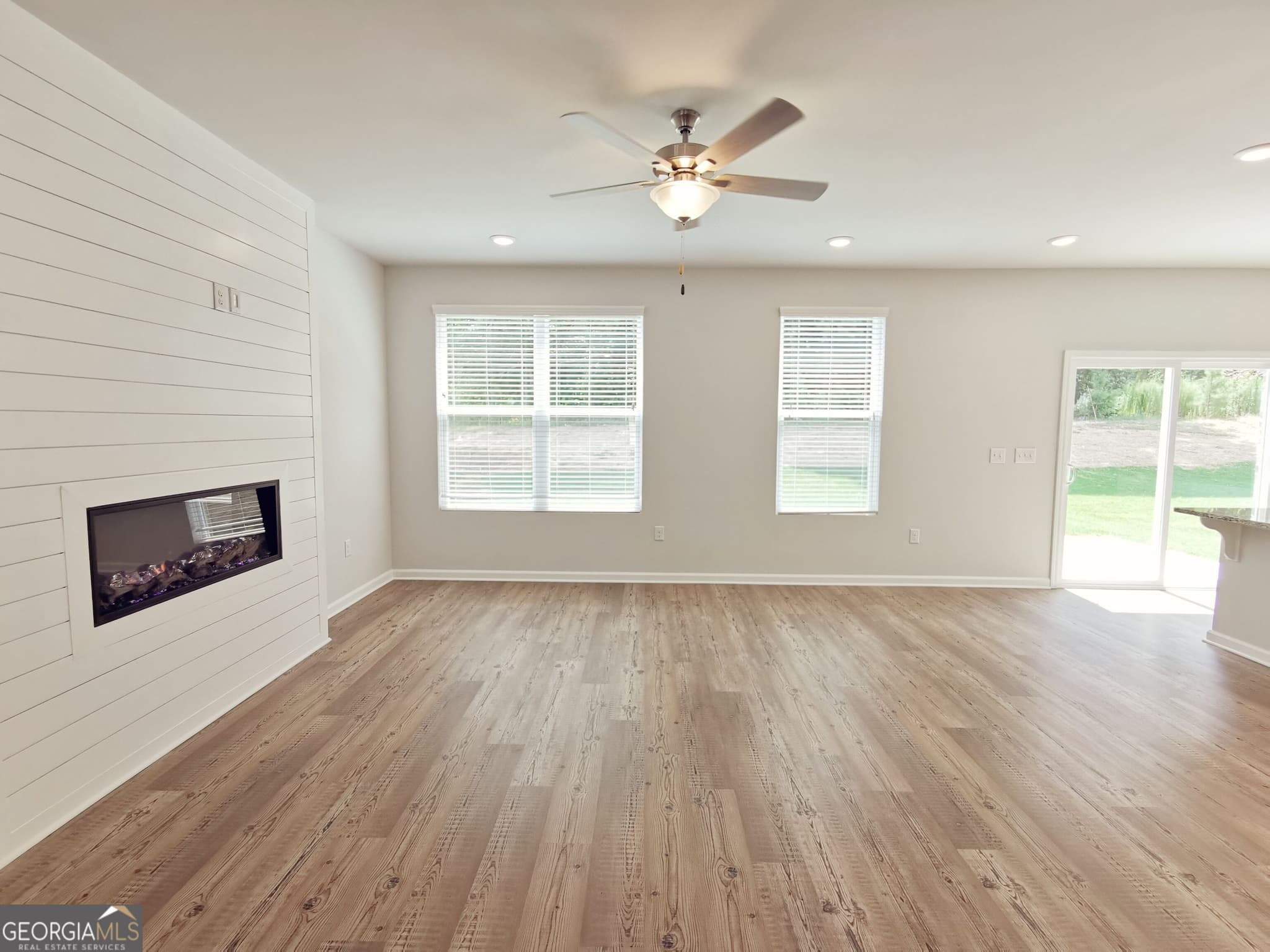 5 bedroom, 3 bathroom, 2,540 sq ft single family residence for rent at 154 Green Love Lane, Grayson, GA 30017 for $2,690 a month — photo 9