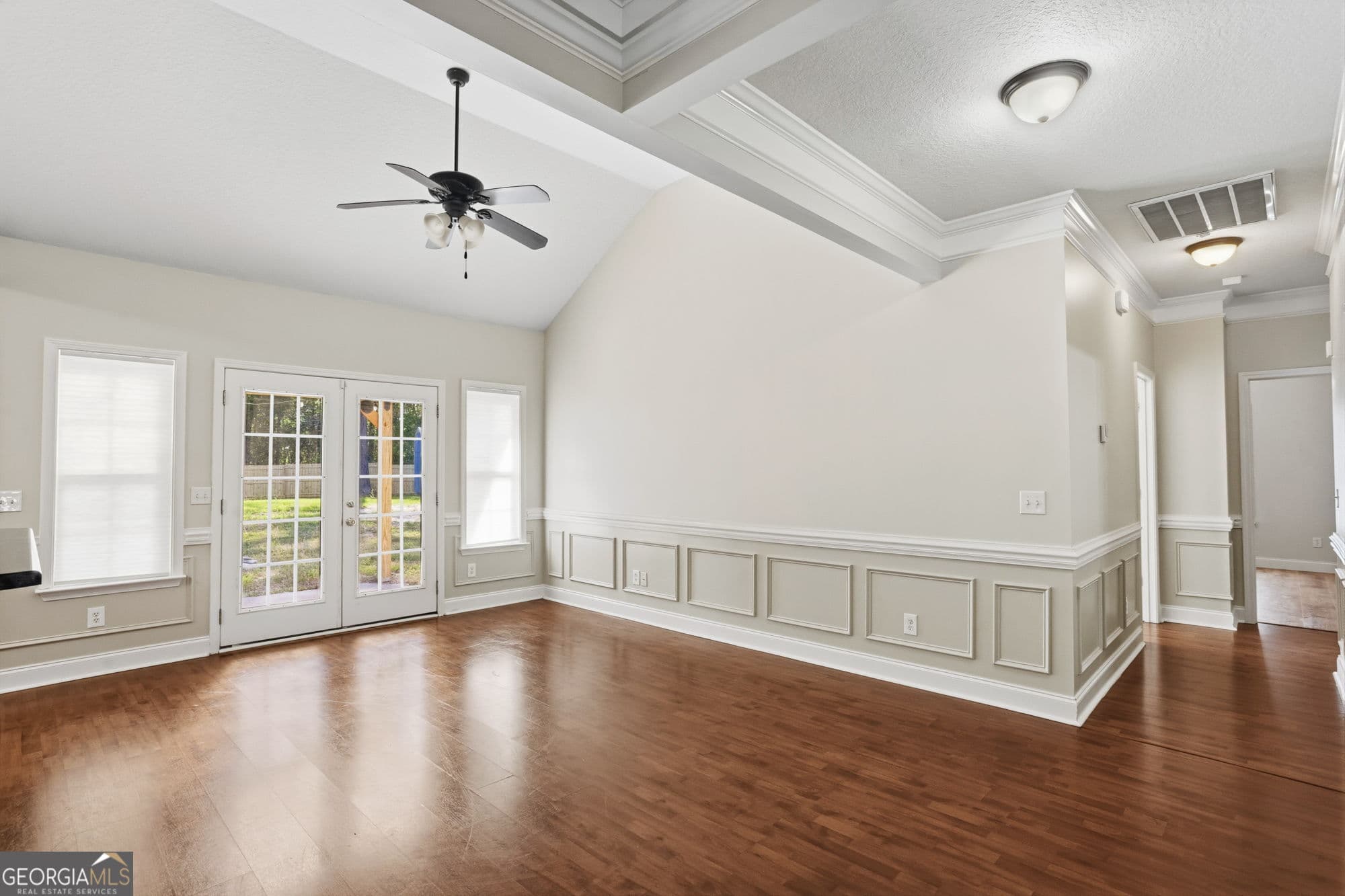 4 bedroom, 2 bathroom, 1,736 sq ft single family residence for sale at 370 Carson Street, Ludowici, GA 31316 — photo 4