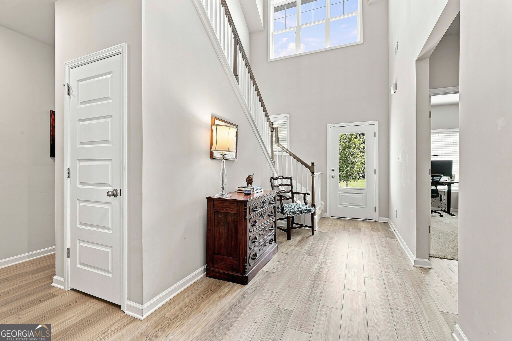4 bedroom, 4 bathroom, 2,945 sq ft single family residence for sale at 9 Long Branch Trail, Sharpsburg, GA 30277 — photo 7