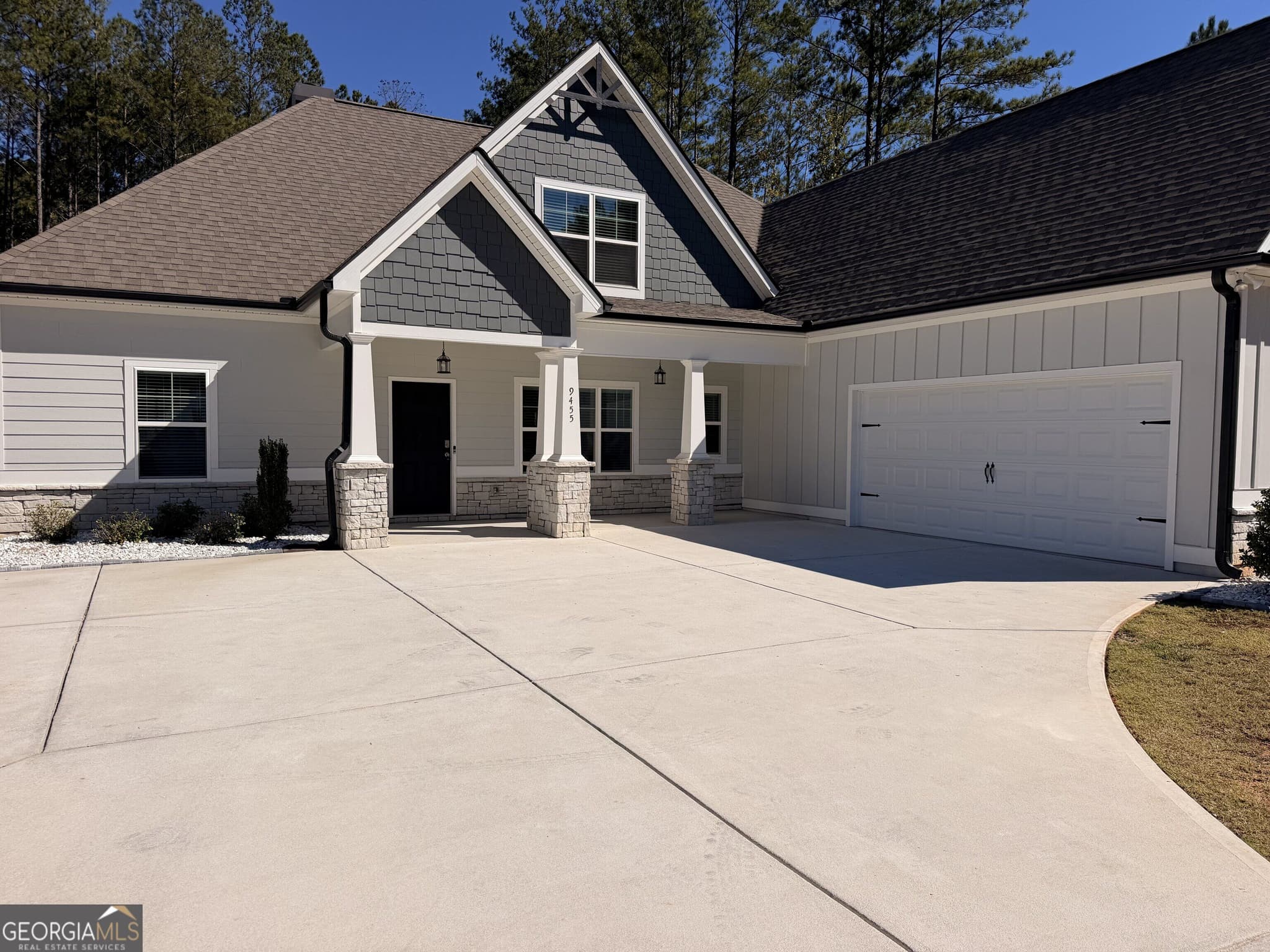 5 bedroom, 3.5 bathroom single family residence for sale at 9455 Glacial Lane, Fairburn, GA 30213 — photo 3