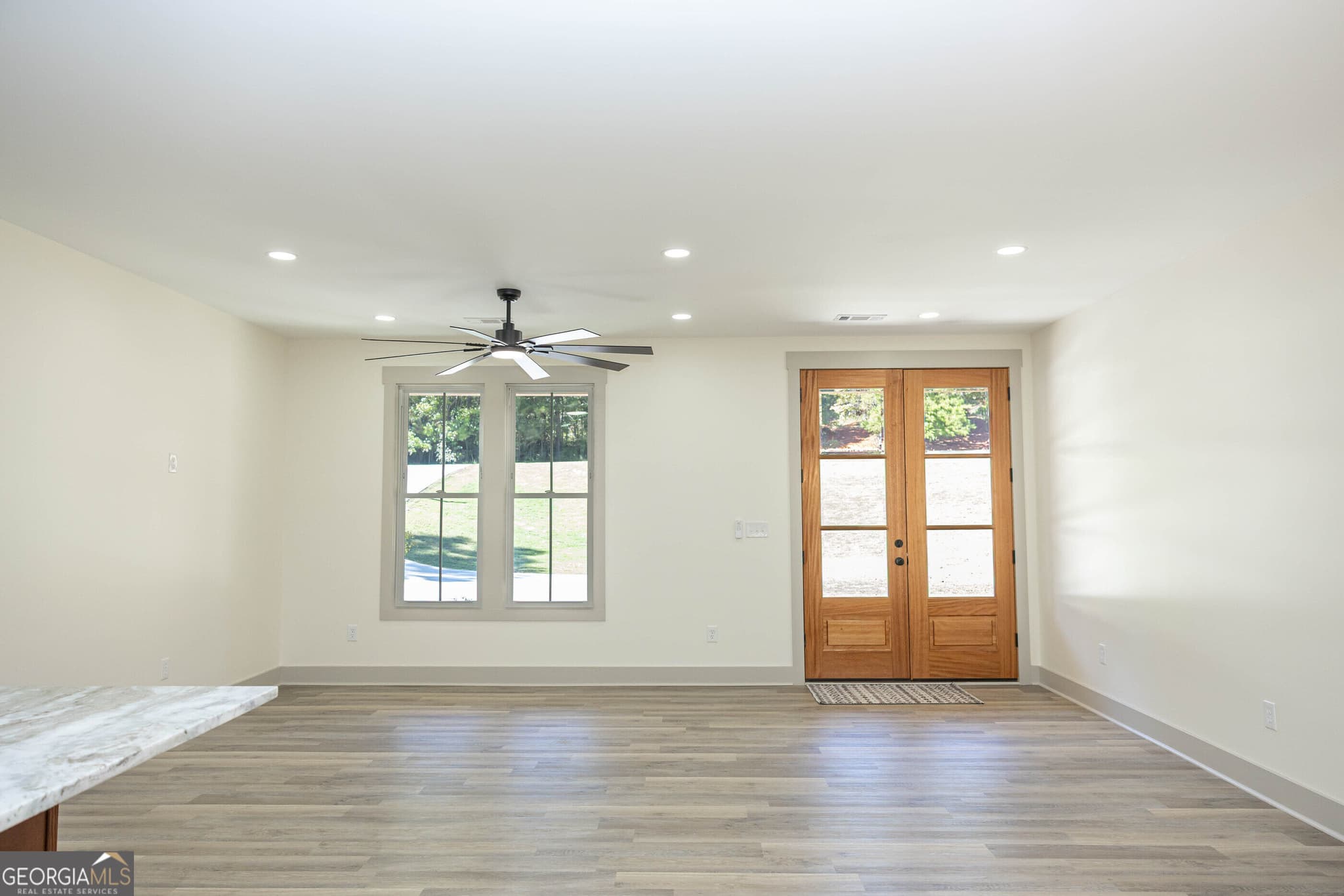 3 bedroom, 2 bathroom, 1,758 sq ft single family residence for sale at 6491 13th Court, Lanett, AL 36863 — photo 4