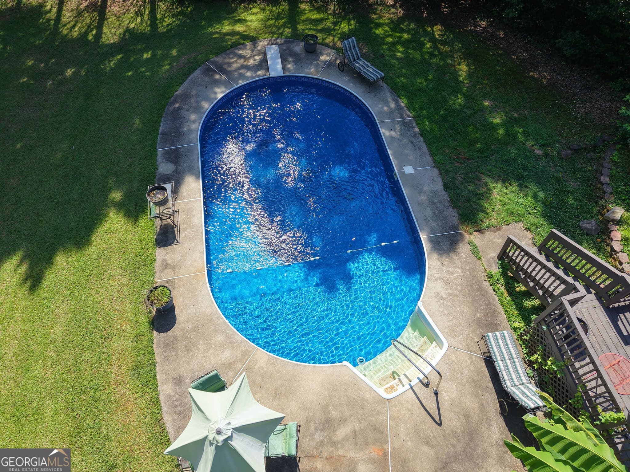 3 bedroom, 2 bathroom, 1,826 sq ft single family residence for sale at 180 Valley Brook Trail, Jonesboro, GA 30238 — photo 7
