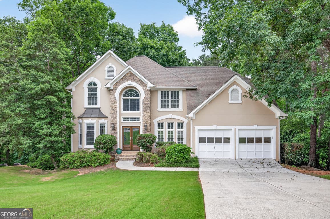 6 bedroom, 4 bathroom, 5,532 sq ft single family residence for rent at 4582 Campenille Court, Suwanee, GA 30024 for $3,495 a month — photo 1 of 1