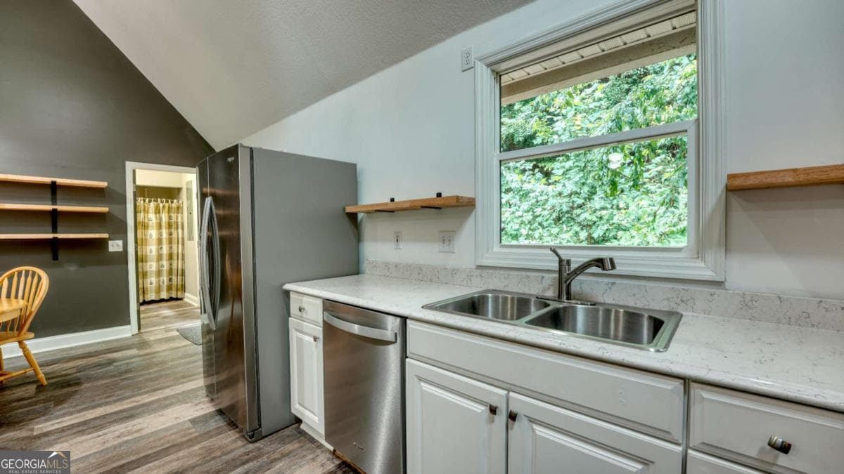 3 bedroom, 2.5 bathroom, 1,695 sq ft single family residence for sale at 4107 Twiggs Drive 3,4,AND 5, Hiawassee, GA 30546 — photo 8