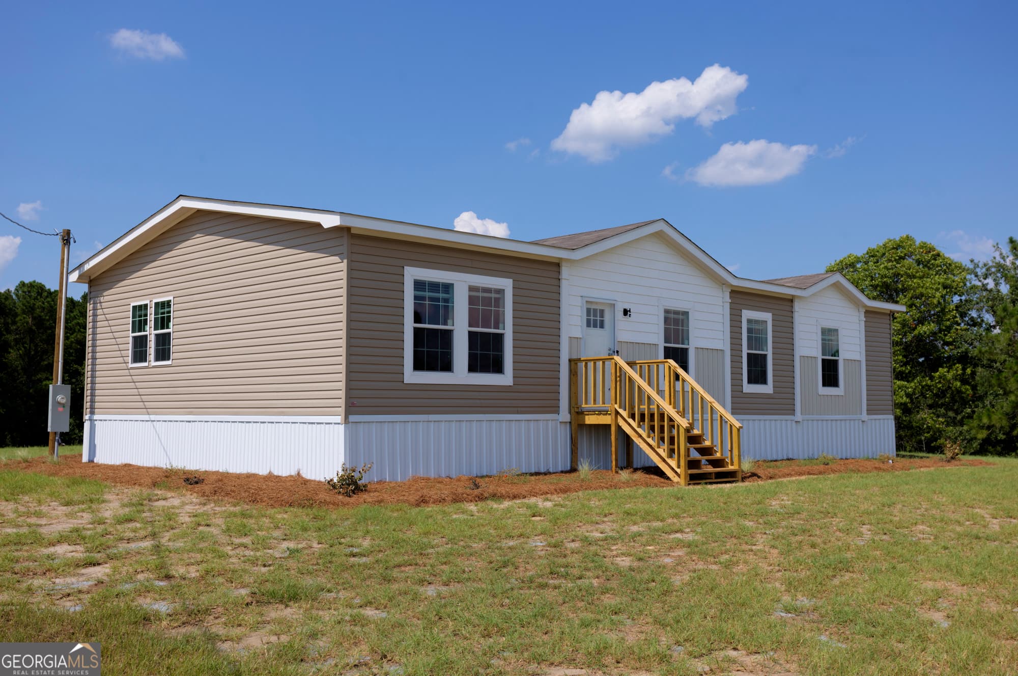 3 bedroom, 2 bathroom, 1,720 sq ft manufactured home,single family residence sold at 4689 Regan Road, Millen, GA 30442