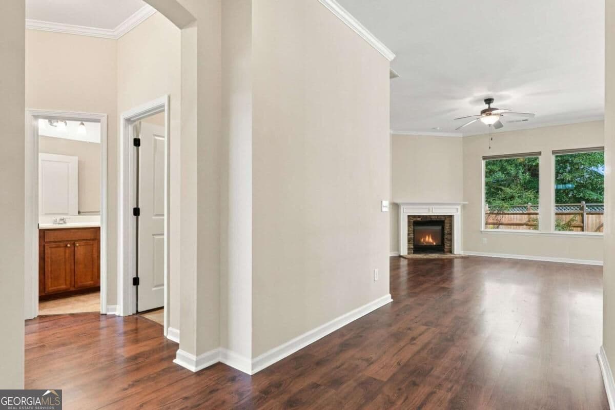 2 bedroom, 2 bathroom, 1,730 sq ft single family residence for sale at 110 Willow Overlook, Canton, GA 30115 — photo 8