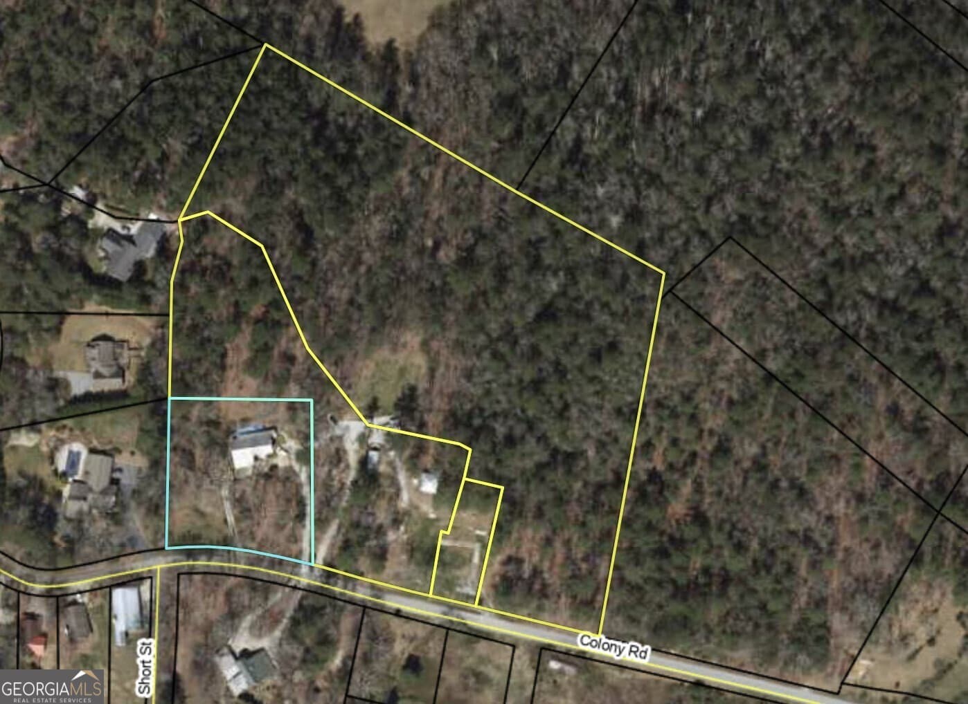 2 bedroom, 2 bathroom, 2,231 sq ft single family residence for sale at 208 Colony Road, Dillard, GA 30537 — photo 4