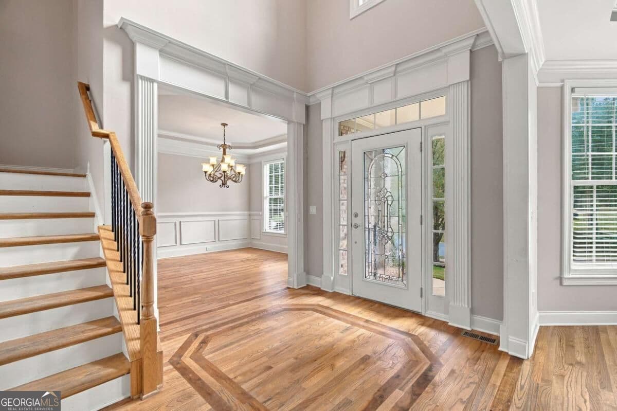 6 bedroom, 5 bathroom, 4,523 sq ft single family residence for sale at 1905 Macby Drive, Marietta, GA 30066 — photo 9
