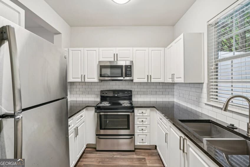 2 bedroom, 2.5 bathroom, 1,032 sq ft apartment for rent at 405 Phillip Boulevard 322, Lawrenceville, GA 30046 for $1,366 a month — photo 4