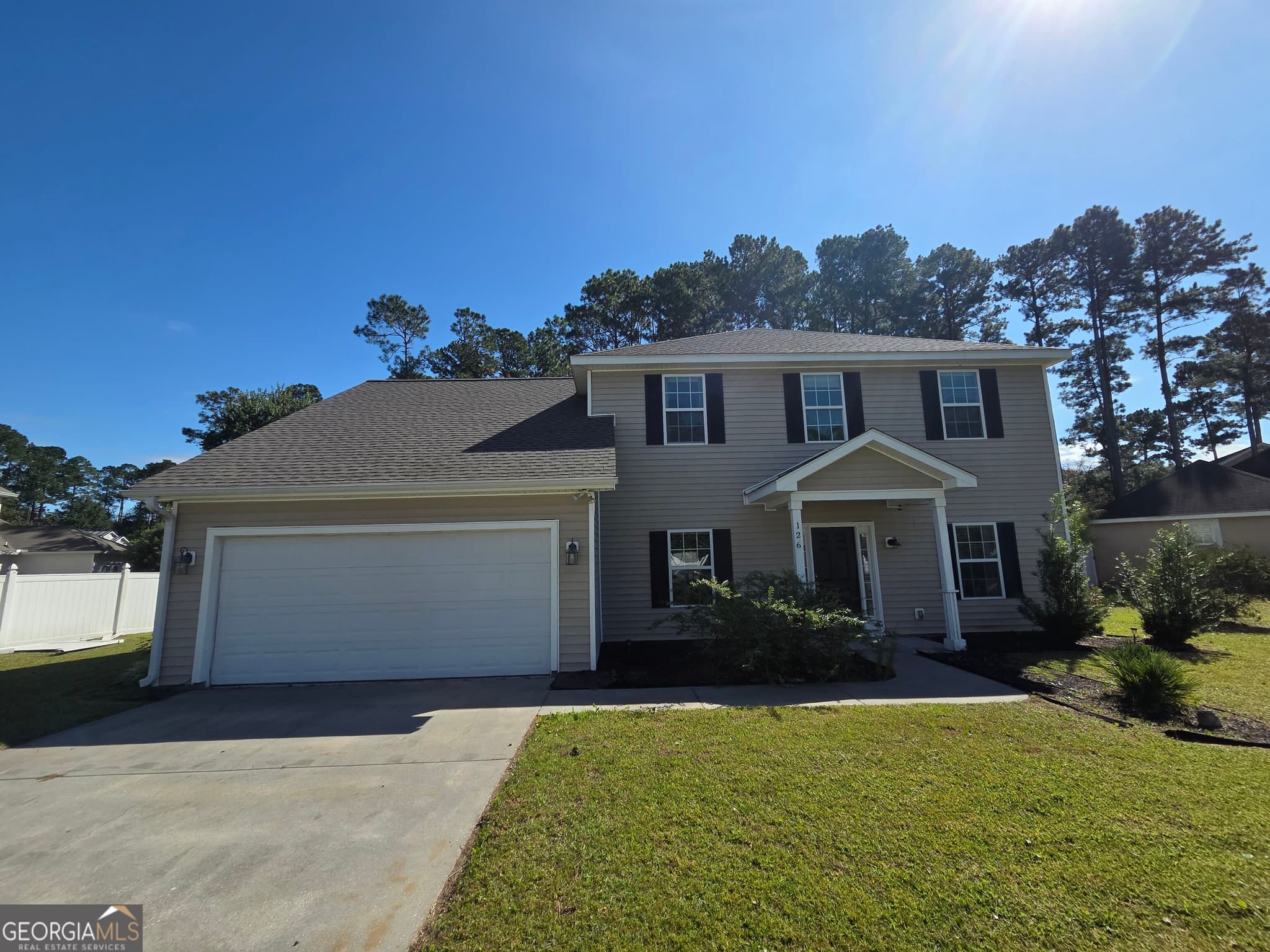 5 bedroom, 2.5 bathroom, 3,076 sq ft single family residence for sale at 126 Wentle Circle, Brunswick, GA 31525
