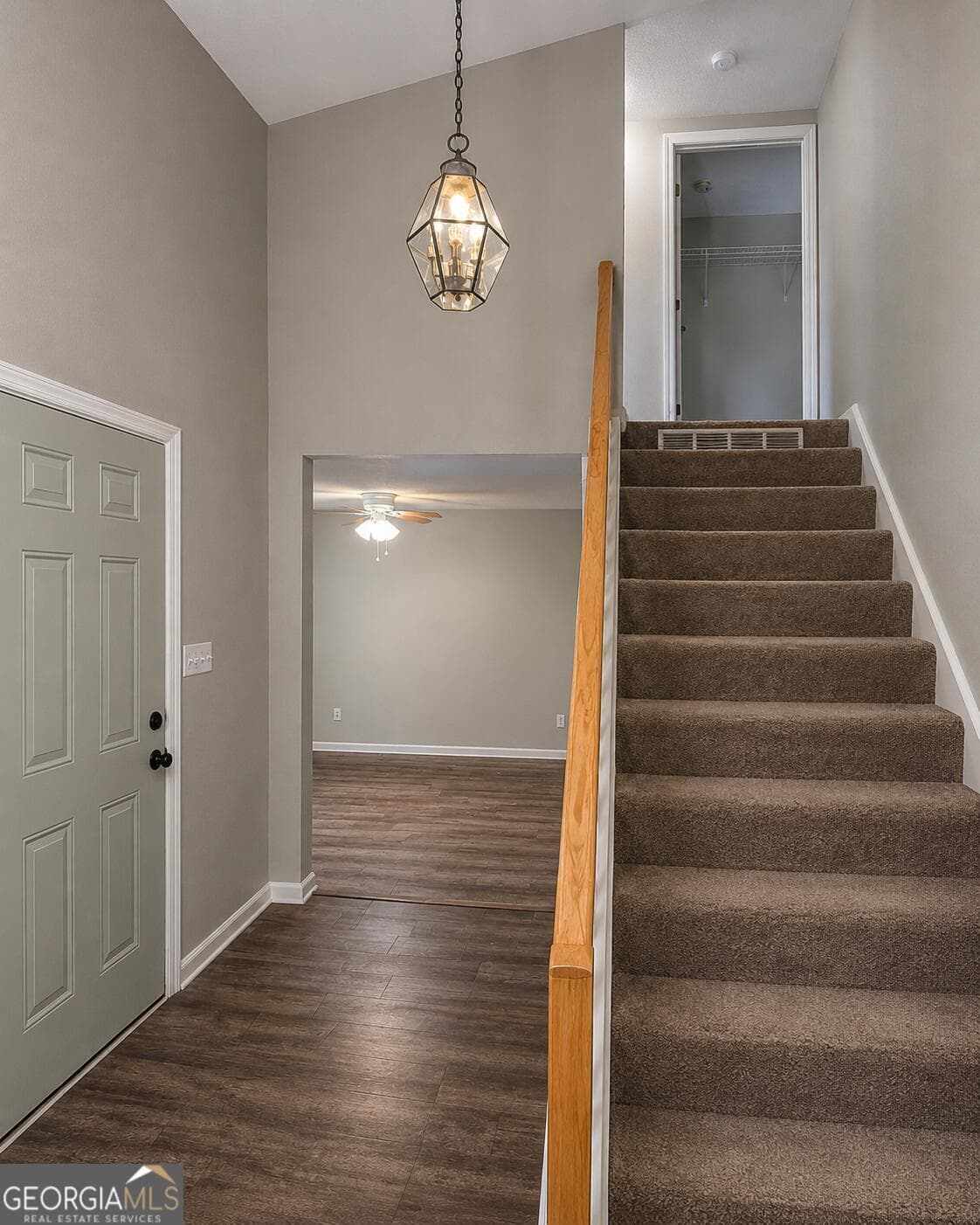3 bedroom, 2.5 bathroom, 1,366 sq ft condominium for sale at 146 Stoneridge Drive 146, Warner Robins, GA 31088 — photo 2