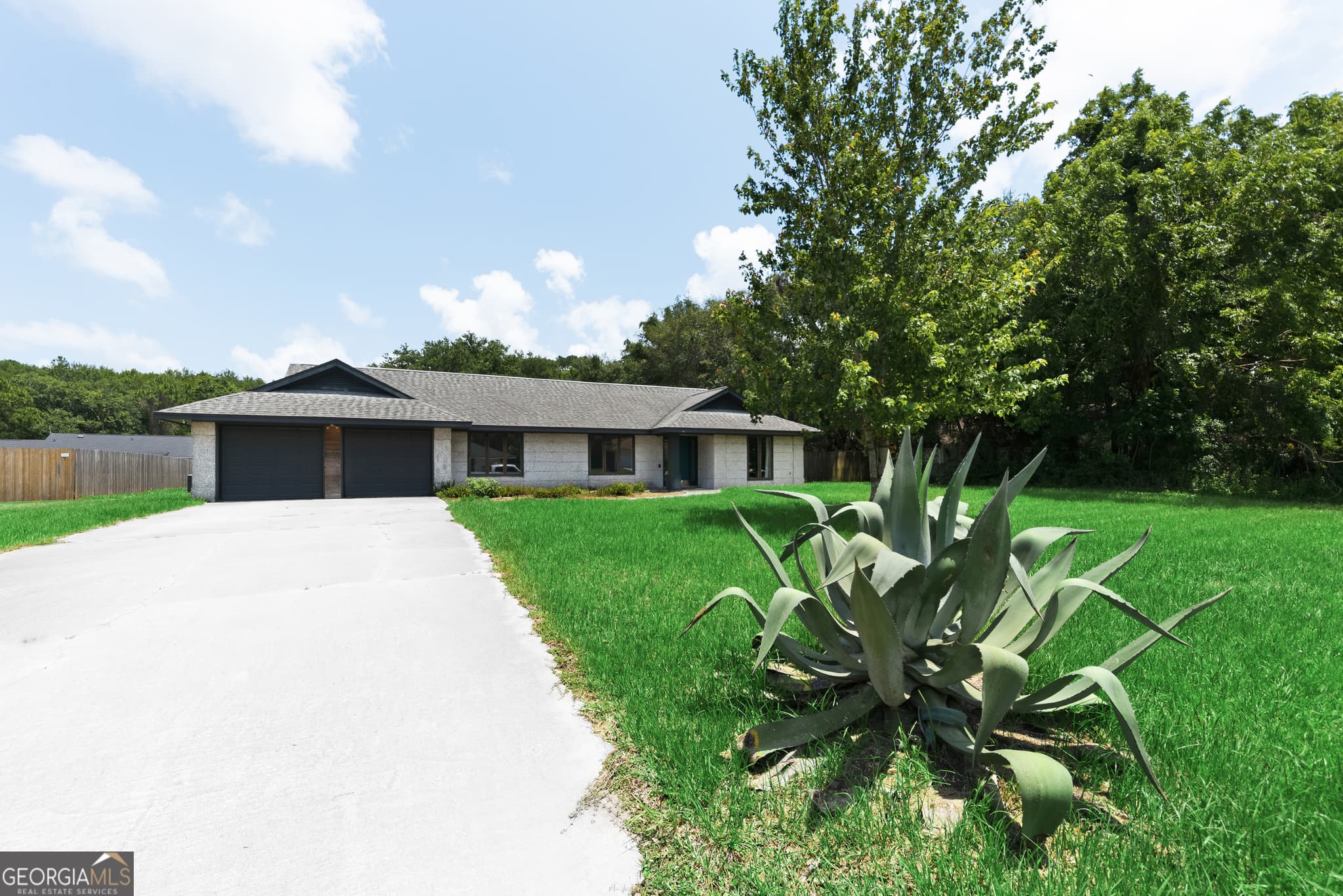4 bedroom, 2.5 bathroom, 2,718 sq ft single family residence for sale at 95 Quail Run, St. Marys, GA 31558 — photo 3