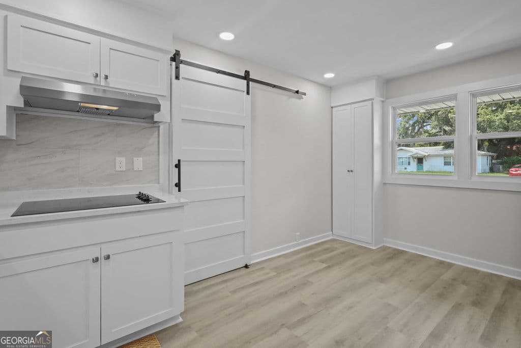 3 bedroom, 2 bathroom, 1,120 sq ft single family residence for sale at 1204 4th Avenue, Brunswick, GA 31520 — photo 9