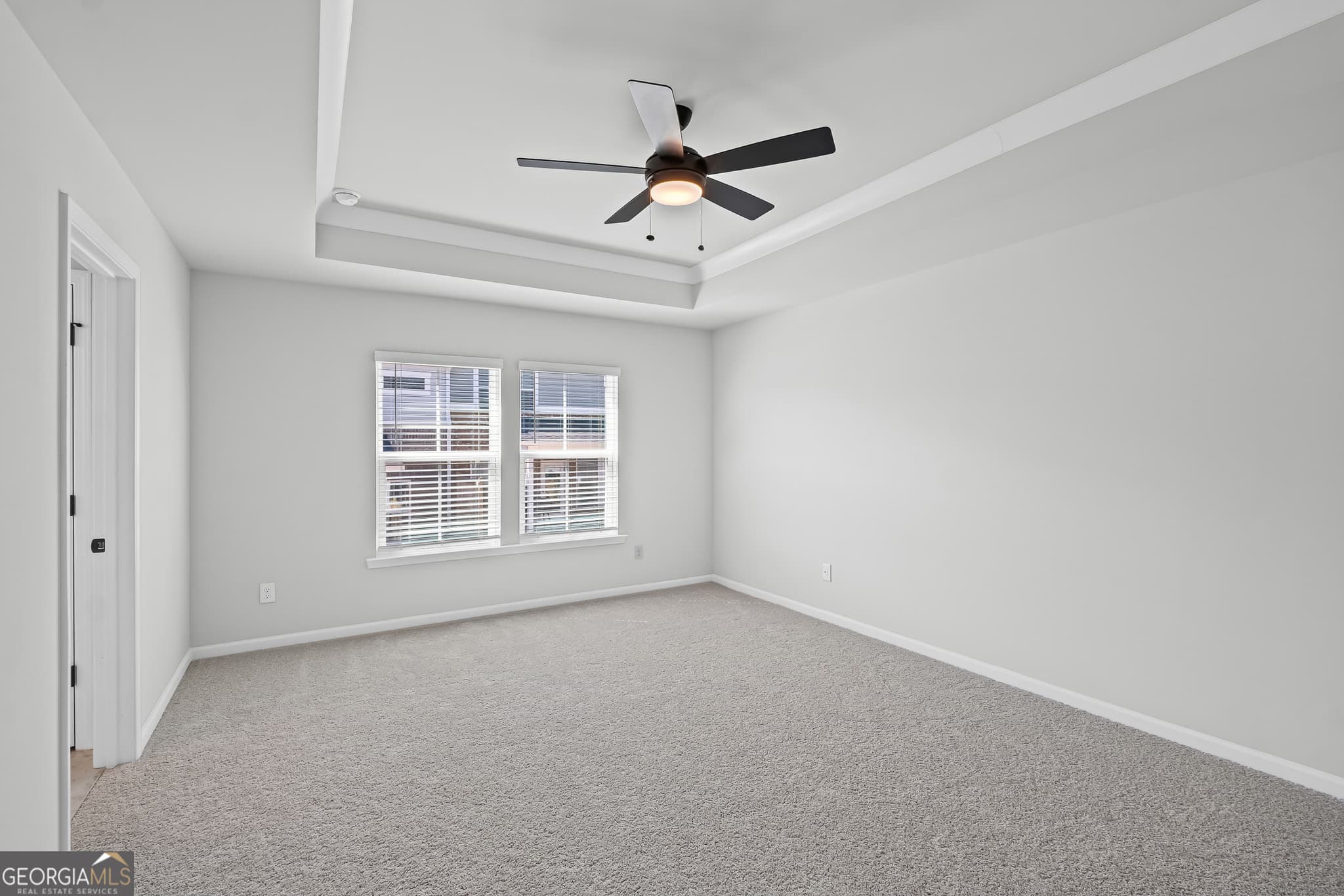 3 bedroom, 2.5 bathroom, 1,911 sq ft townhouse for sale at 5651 Tillman Way, Powder Springs, GA 30127 — photo 9