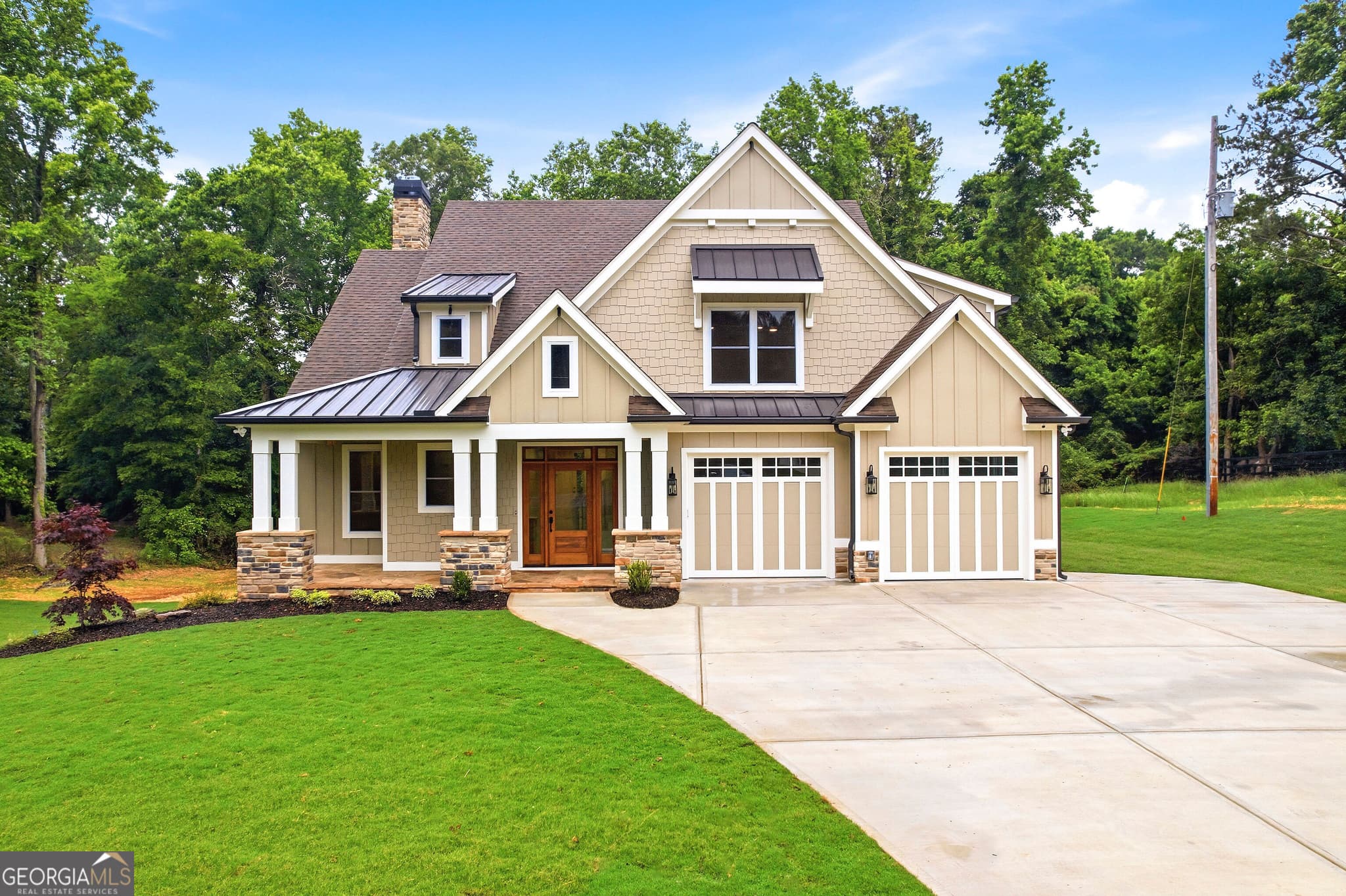 5 bedroom, 4.5 bathroom, 3,241 sq ft single family residence for sale at 7085 Vaughn Road, Canton, GA 30115 — photo 6