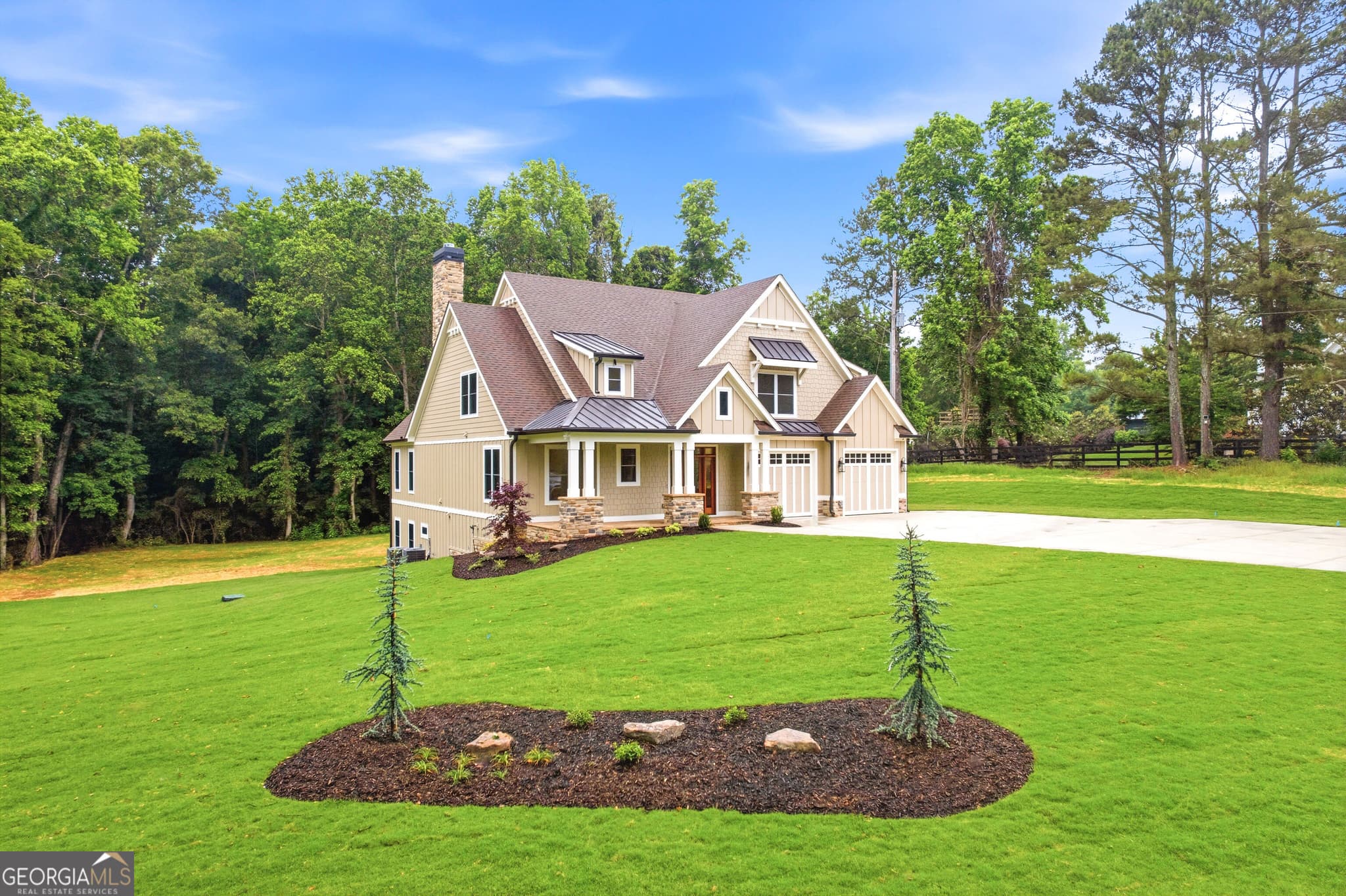 5 bedroom, 4.5 bathroom, 3,241 sq ft single family residence for sale at 7085 Vaughn Road, Canton, GA 30115 — photo 7