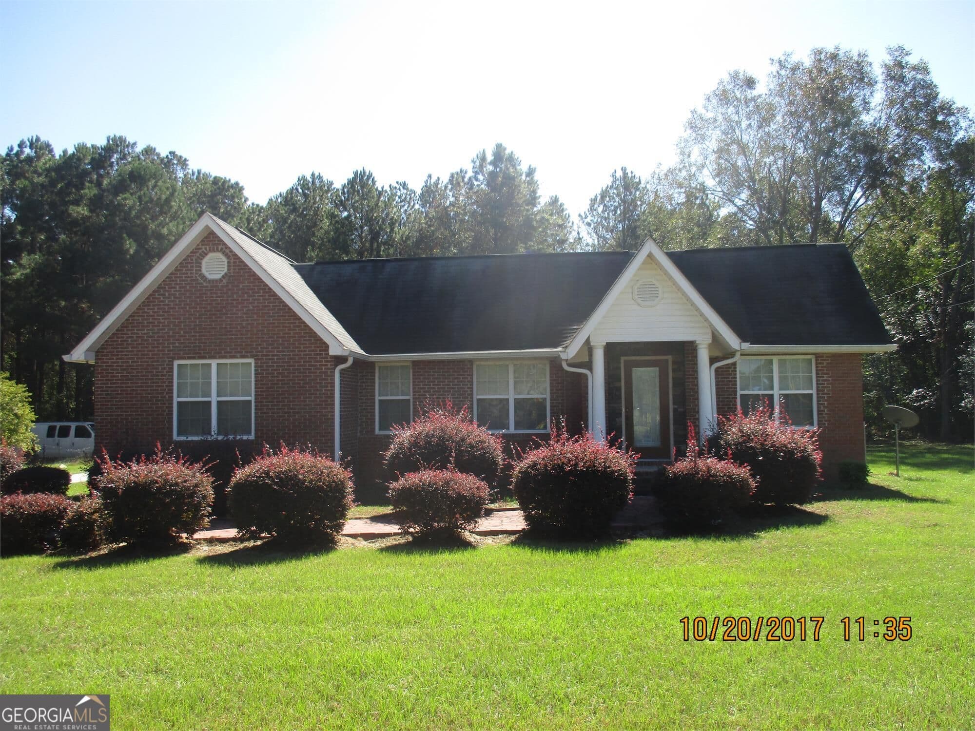 multi family for sale at 6890 Knoxville Road, Lizella, GA 31052 — photo 1 of 5