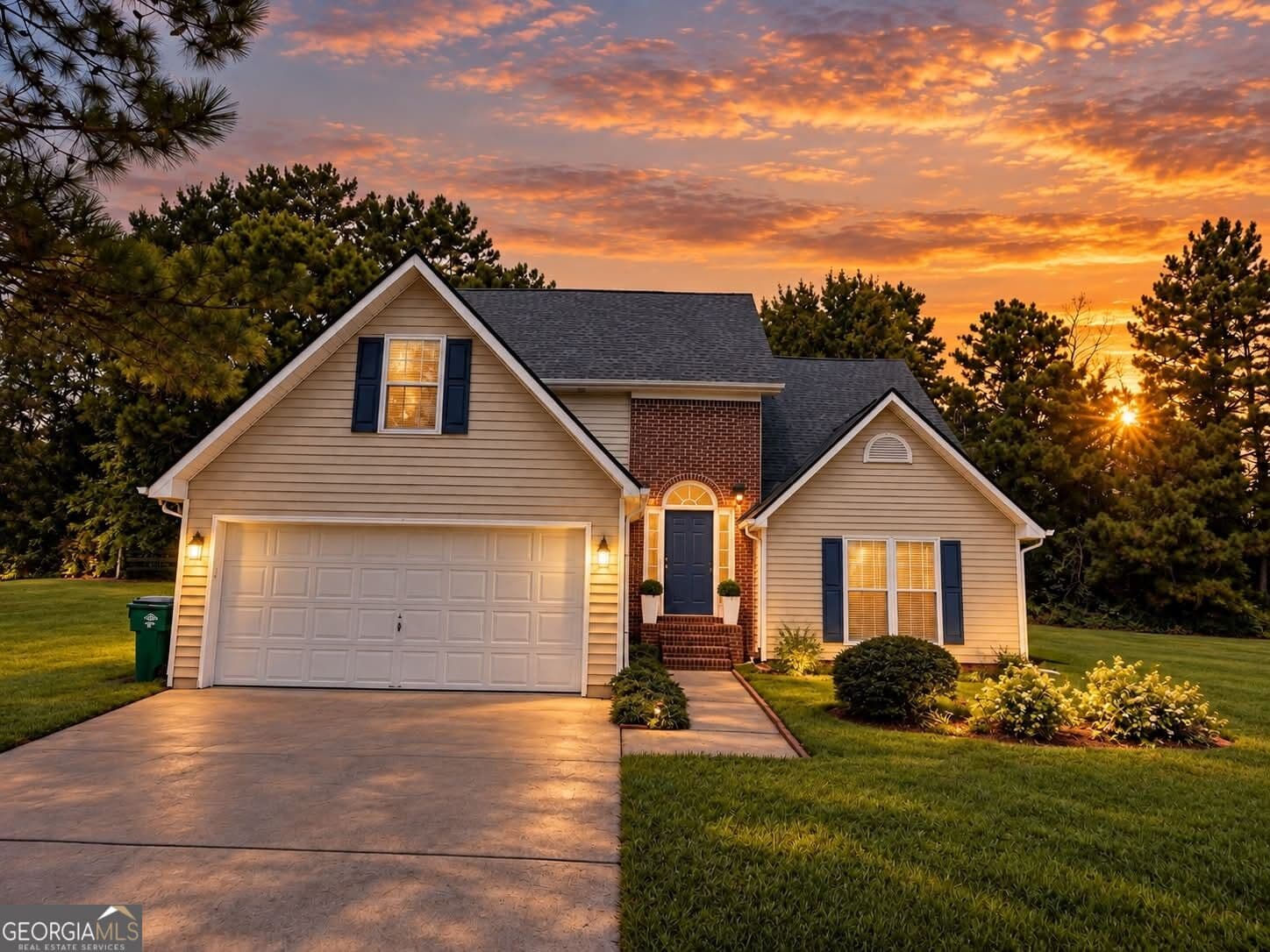 4 bedroom, 3.5 bathroom, 2,700 sq ft single family residence for sale at 1831 Green Oak Circle, Lawrenceville, GA 30043 — photo 5