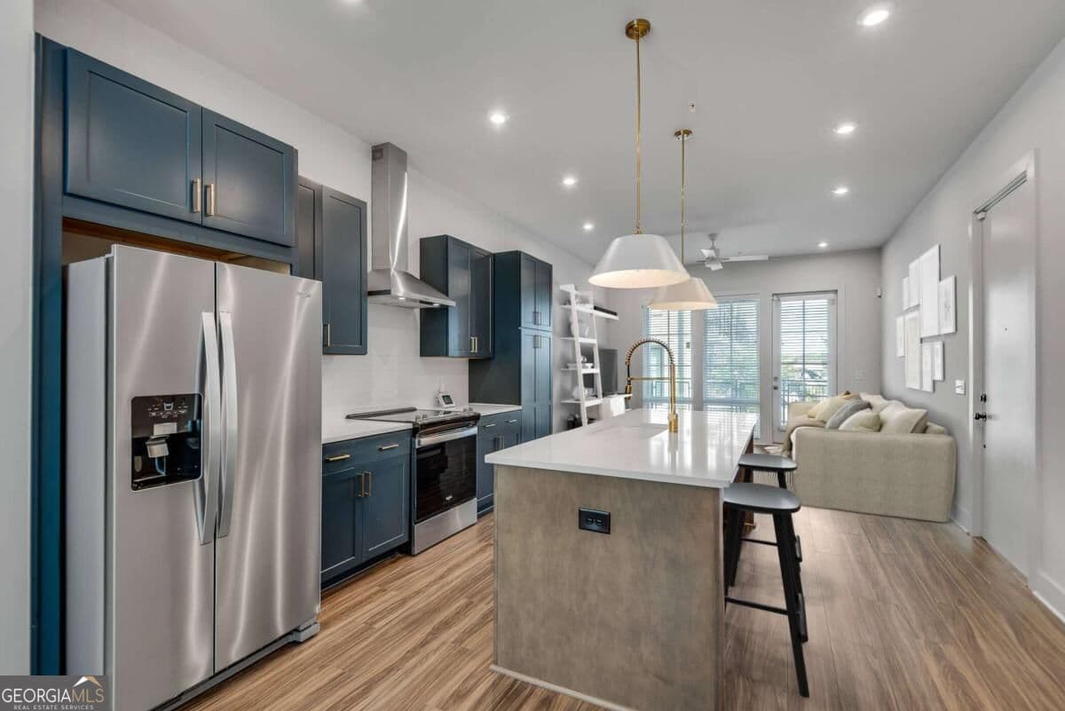 2 bedroom, 2.5 bathroom, 1,317 sq ft condominium for sale at 1273 Longreen Terrace, Atlanta, GA 30318 — photo 7