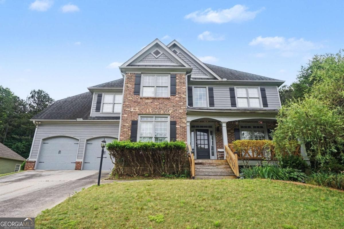 5 bedroom, 3.5 bathroom, 4,340 sq ft single family residence for sale at 521 Richmond Place, Loganville, GA 30052 — photo 1 of 31