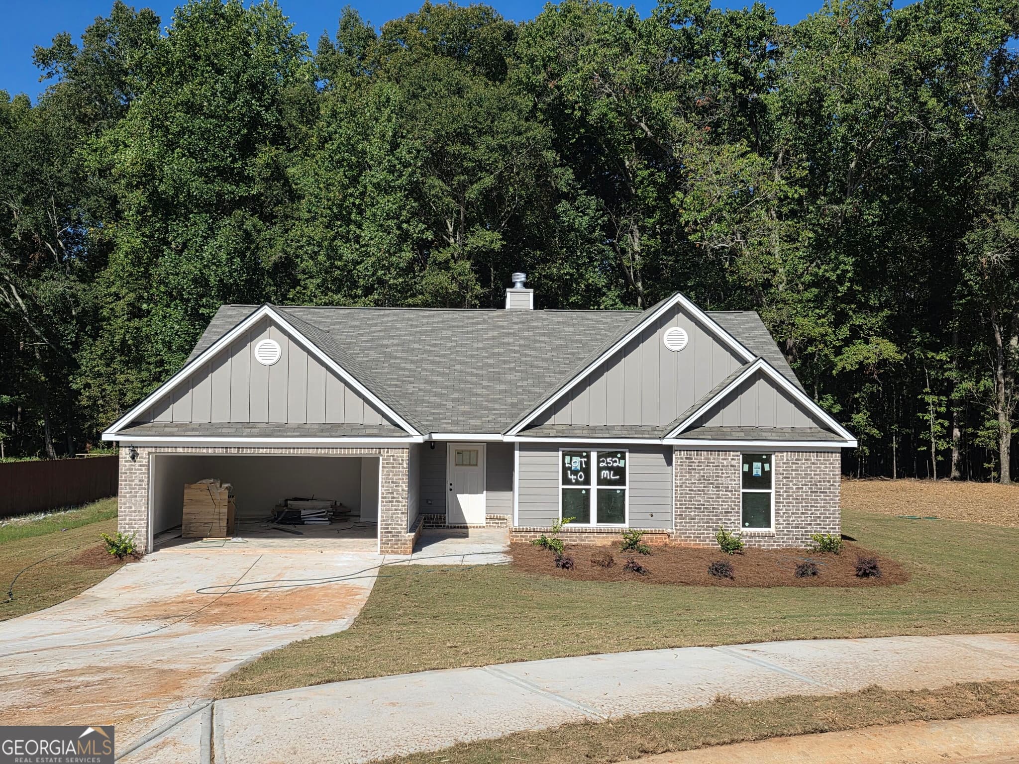 4 bedroom, 3 bathroom, 2,250 sq ft single family residence for sale at 252 Windrow Trail 40, Statham, GA 30666 — photo 1 of 1