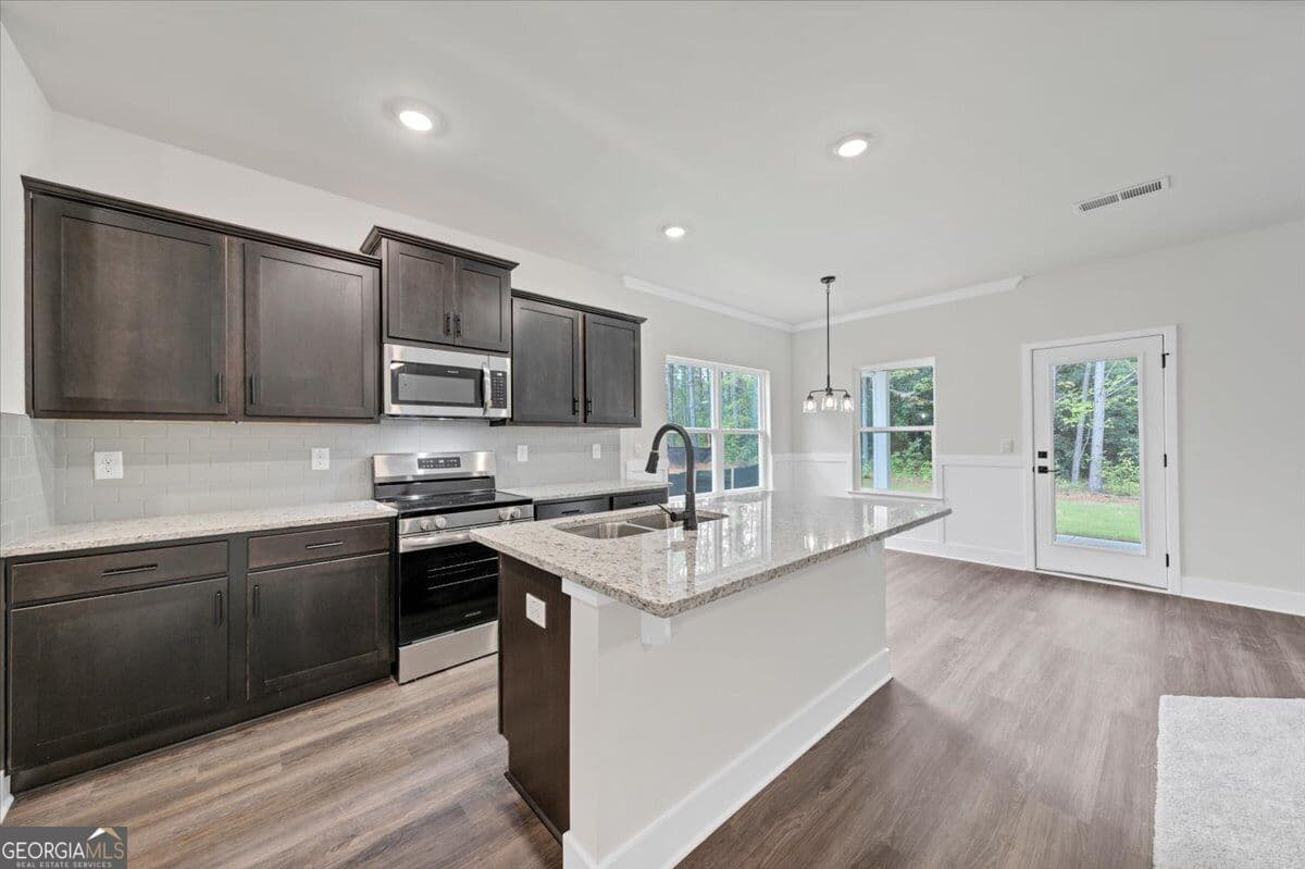 3 bedroom, 2 bathroom, 1,522 sq ft single family residence for sale at 102 Laney Drive LOT 69, Carrollton, GA 30117 — photo 4