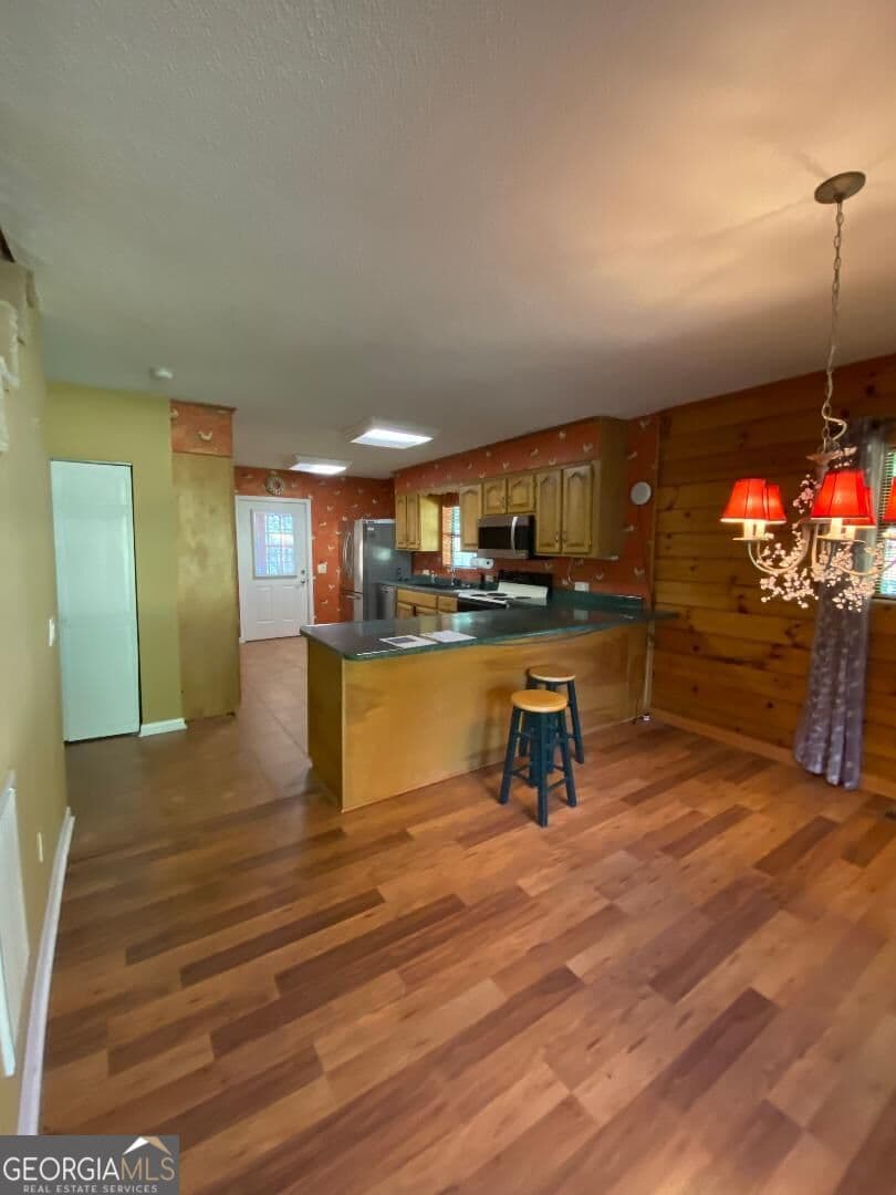3 bedroom, 2 bathroom, 2,644 sq ft cabin,single family residence for sale at 3417 Horizons Bend, Portal, GA 30450 — photo 7