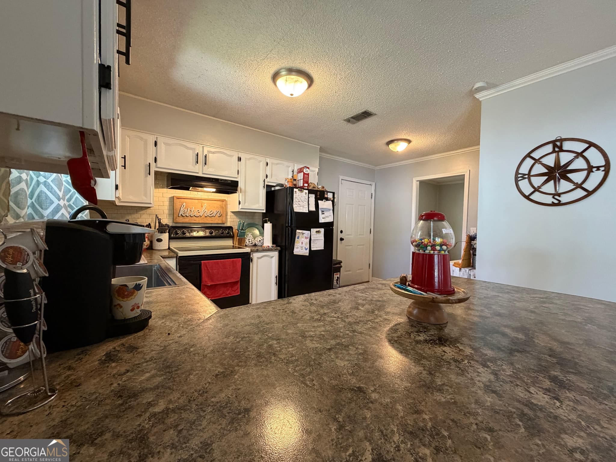 3 bedroom, 1 bathroom, 1,196 sq ft single family residence for sale at 53 Carey Drive, Hazlehurst, GA 31539 — photo 9