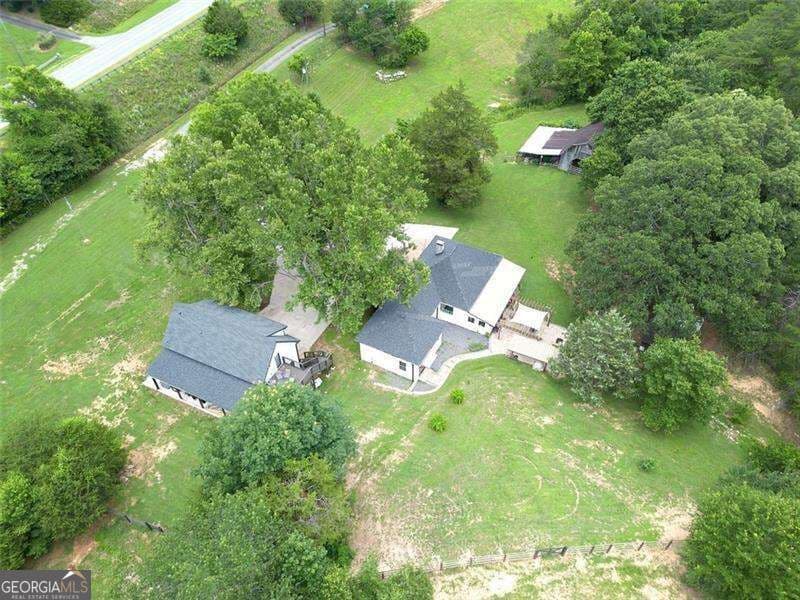3 bedroom, 2 bathroom, 2,310 sq ft single family residence for sale at 182 Henry Mack Hill Road, Rydal, GA 30171 — photo 5