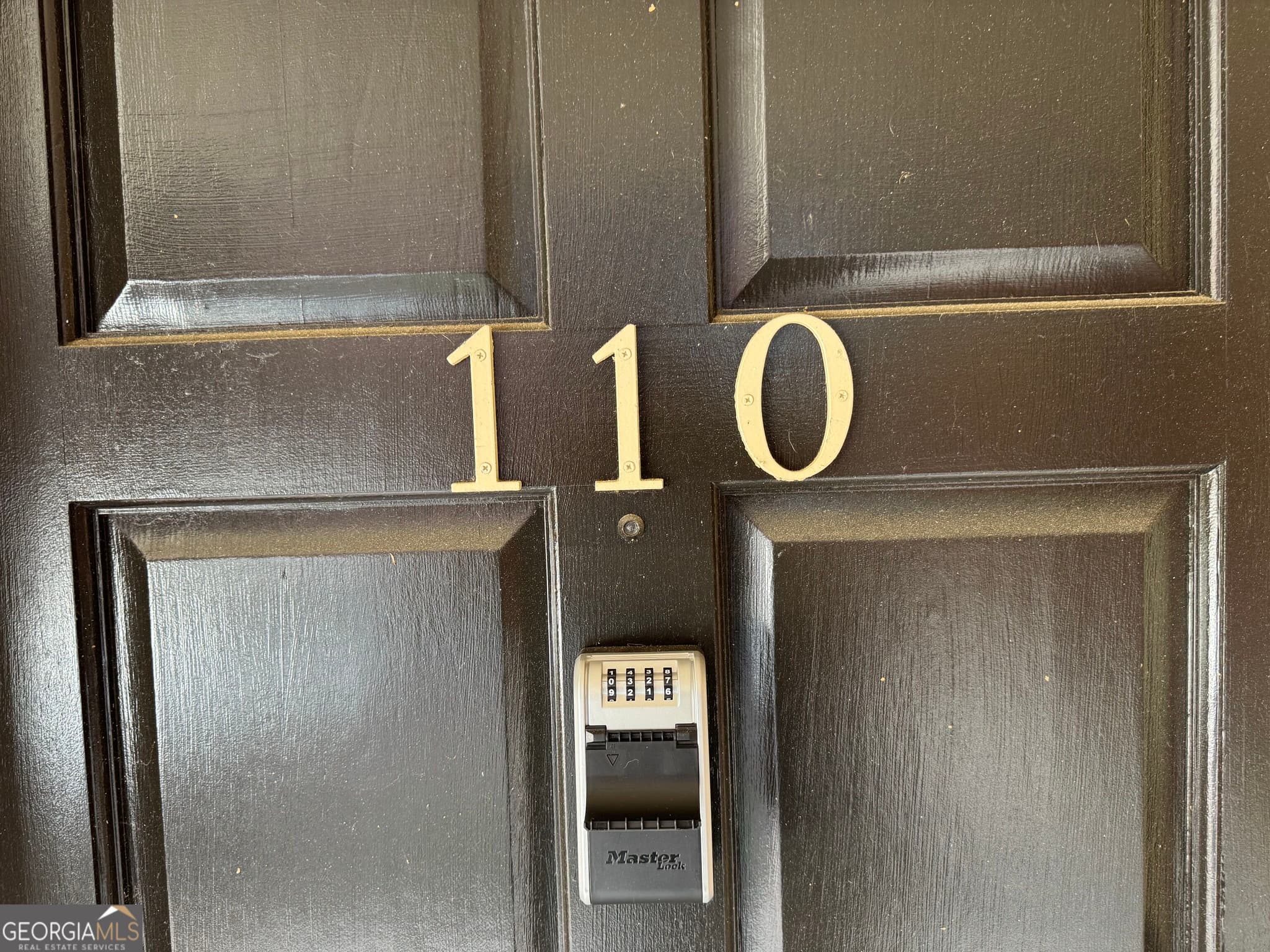 2 bedroom, 1 bathroom, 1,022 sq ft condominium for sale at 250 Little Street B110, Athens, GA 30605 — photo 2